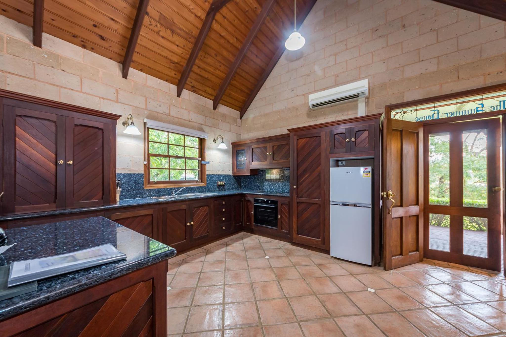 Clarendon Forest Retreat