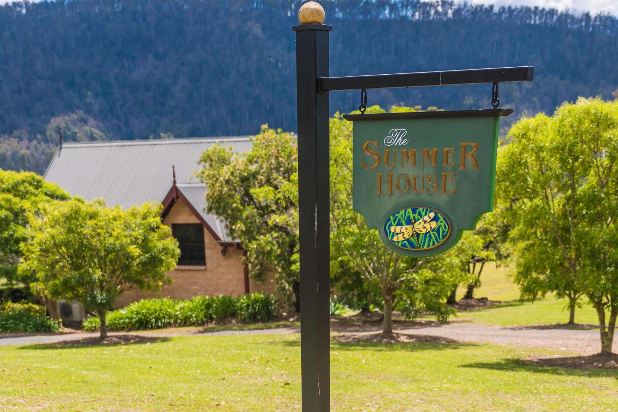 Clarendon Forest Retreat