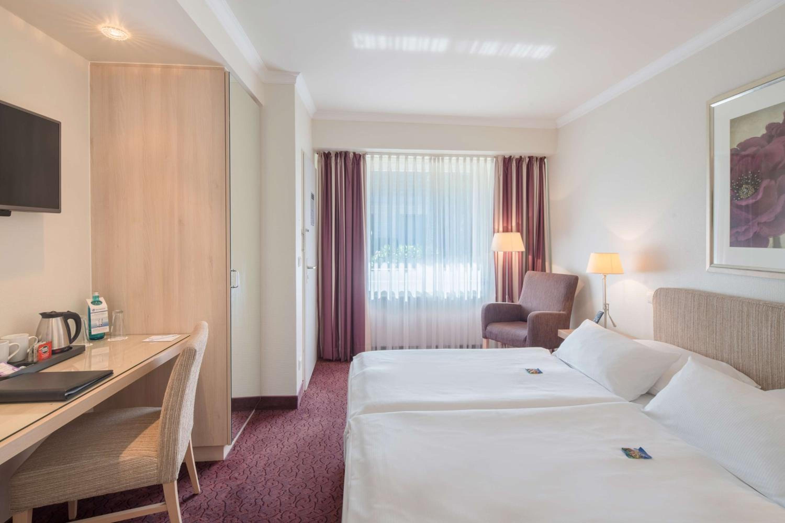 Hamburg Vacations - Best Western Hotel Hamburg International - Property Image 45