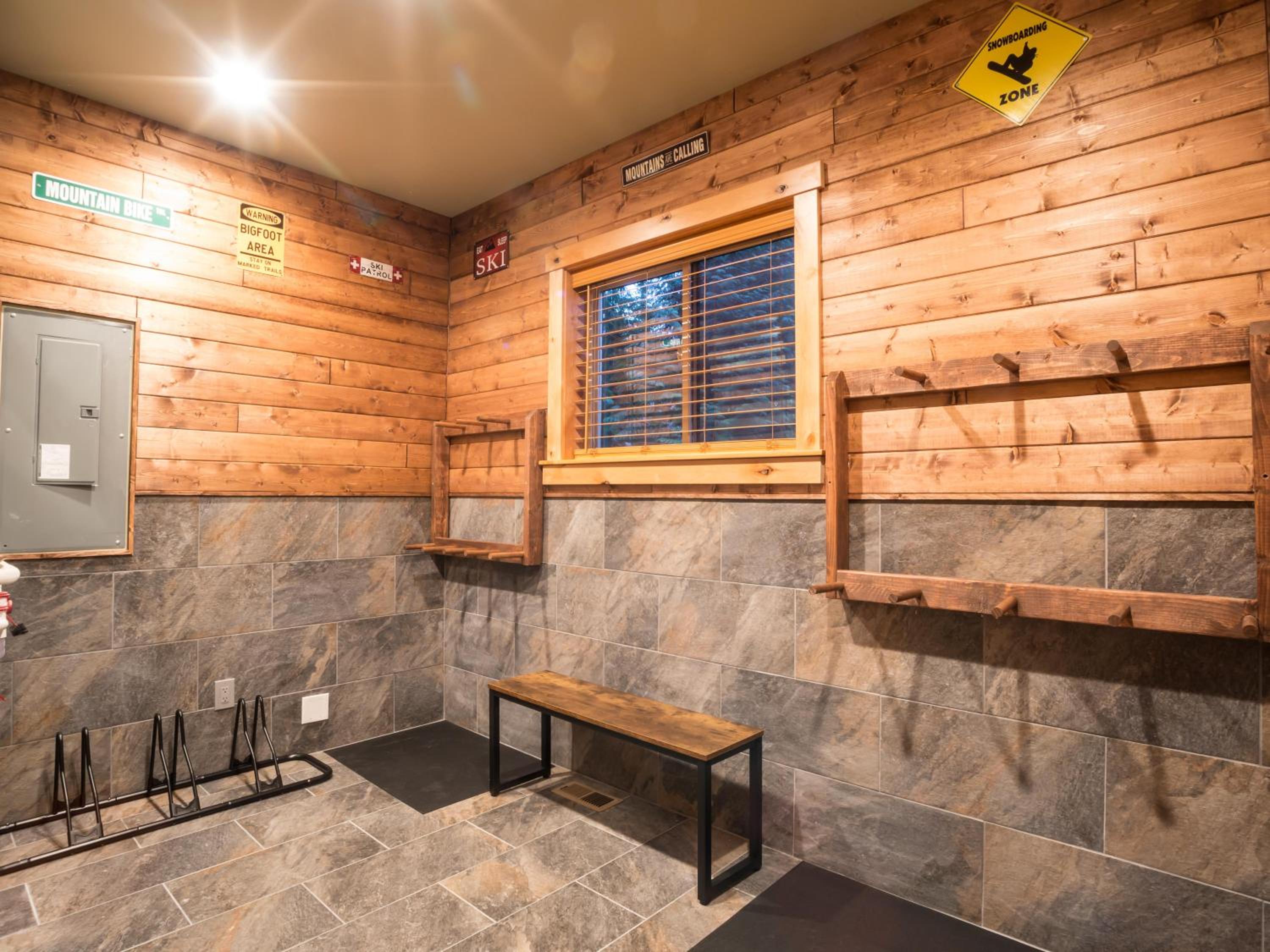 Cottonwood Cabin