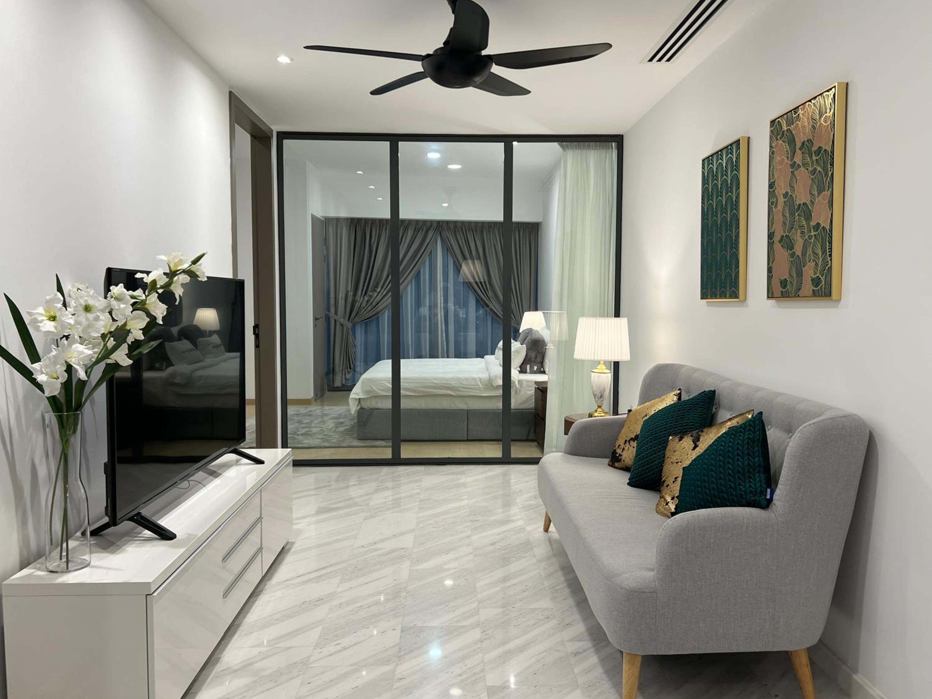 Eaton Residences KLCC by WSD