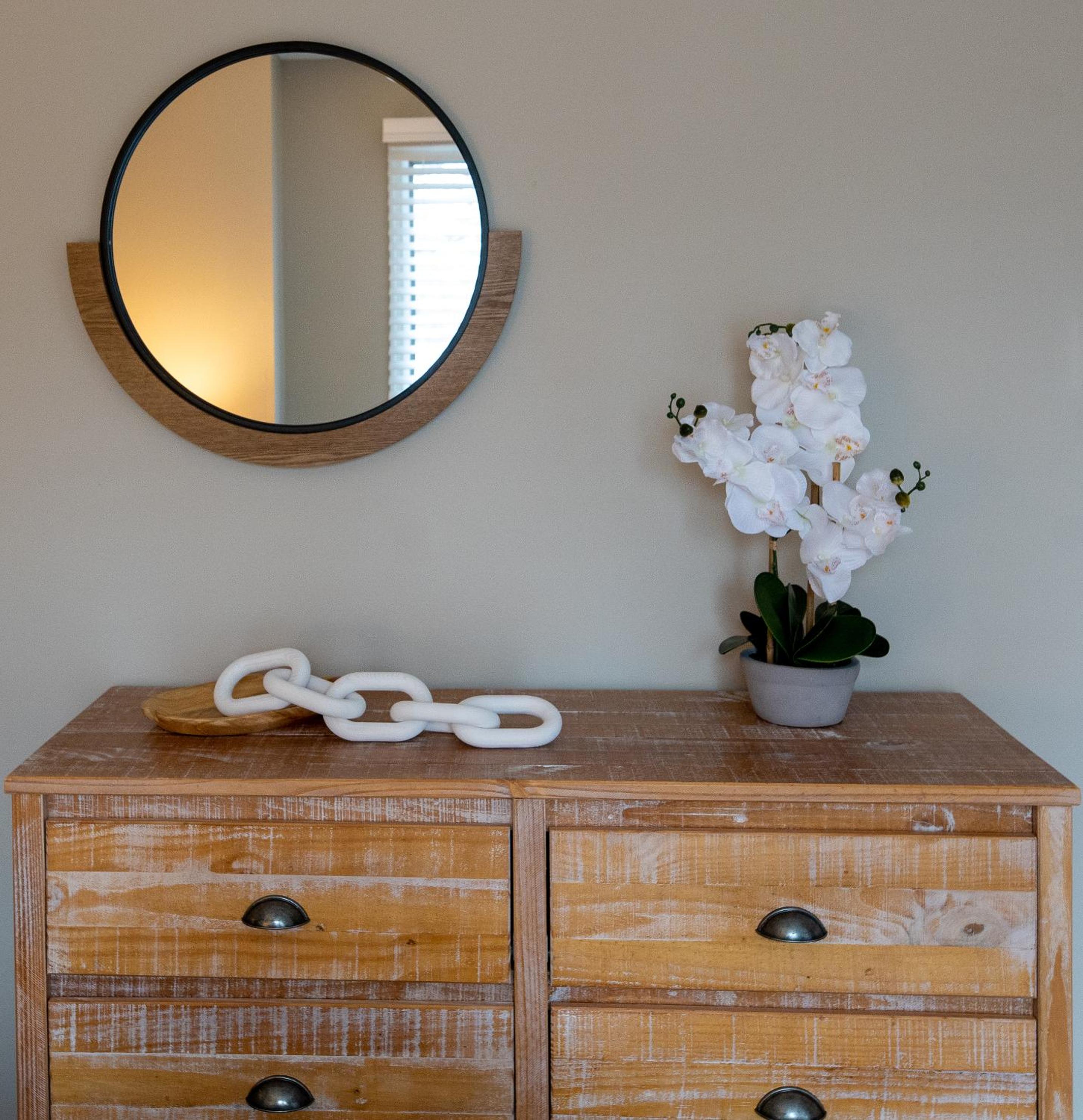 Charming Corner Newly Furnished Townhome