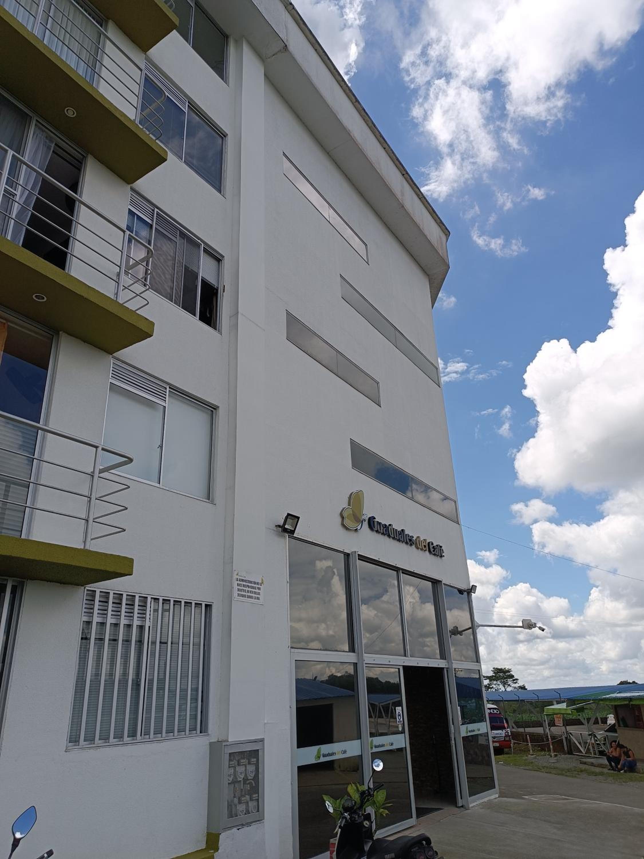 Apartamento a 5 minutos del parque del café con Piscina