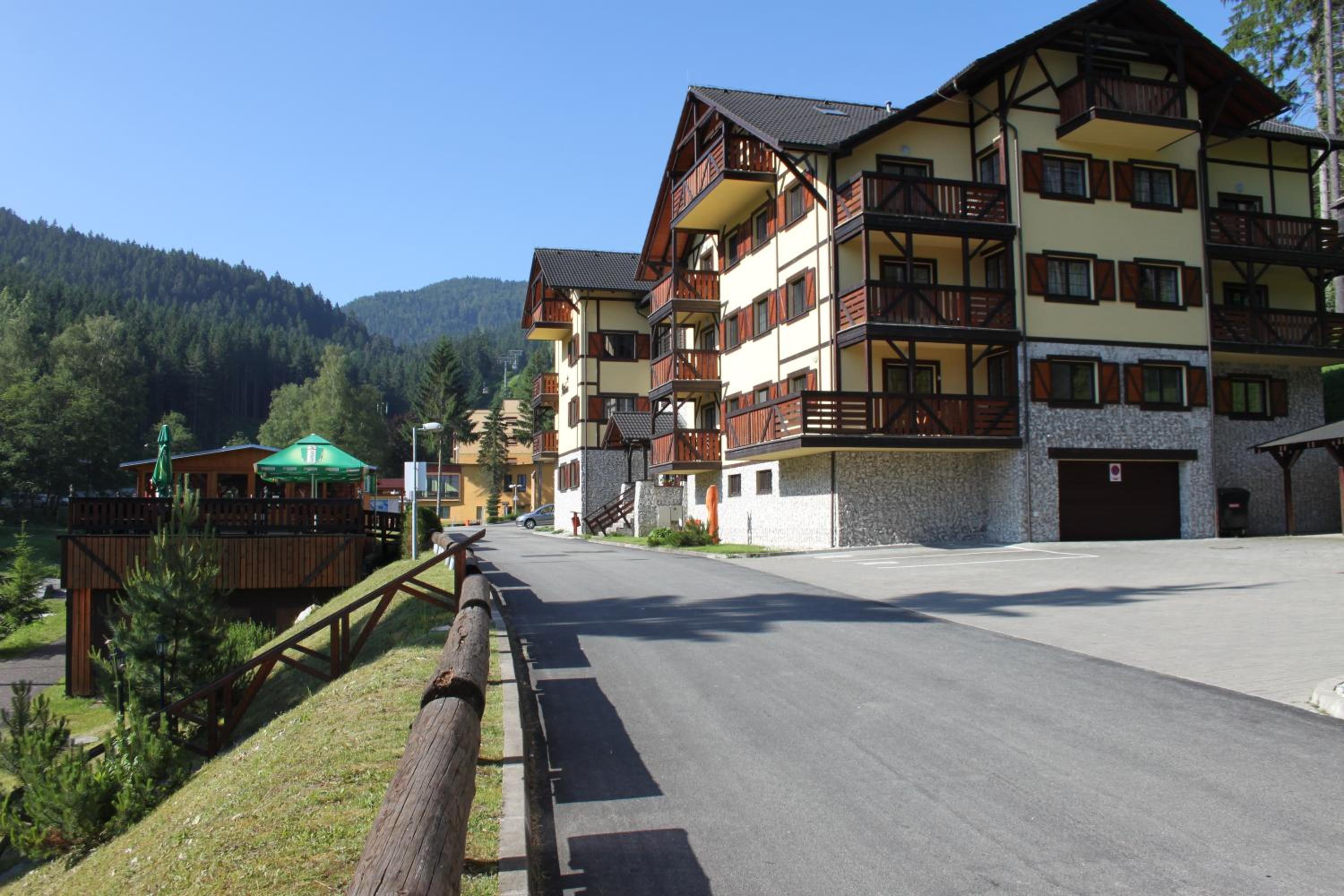 Photo 25