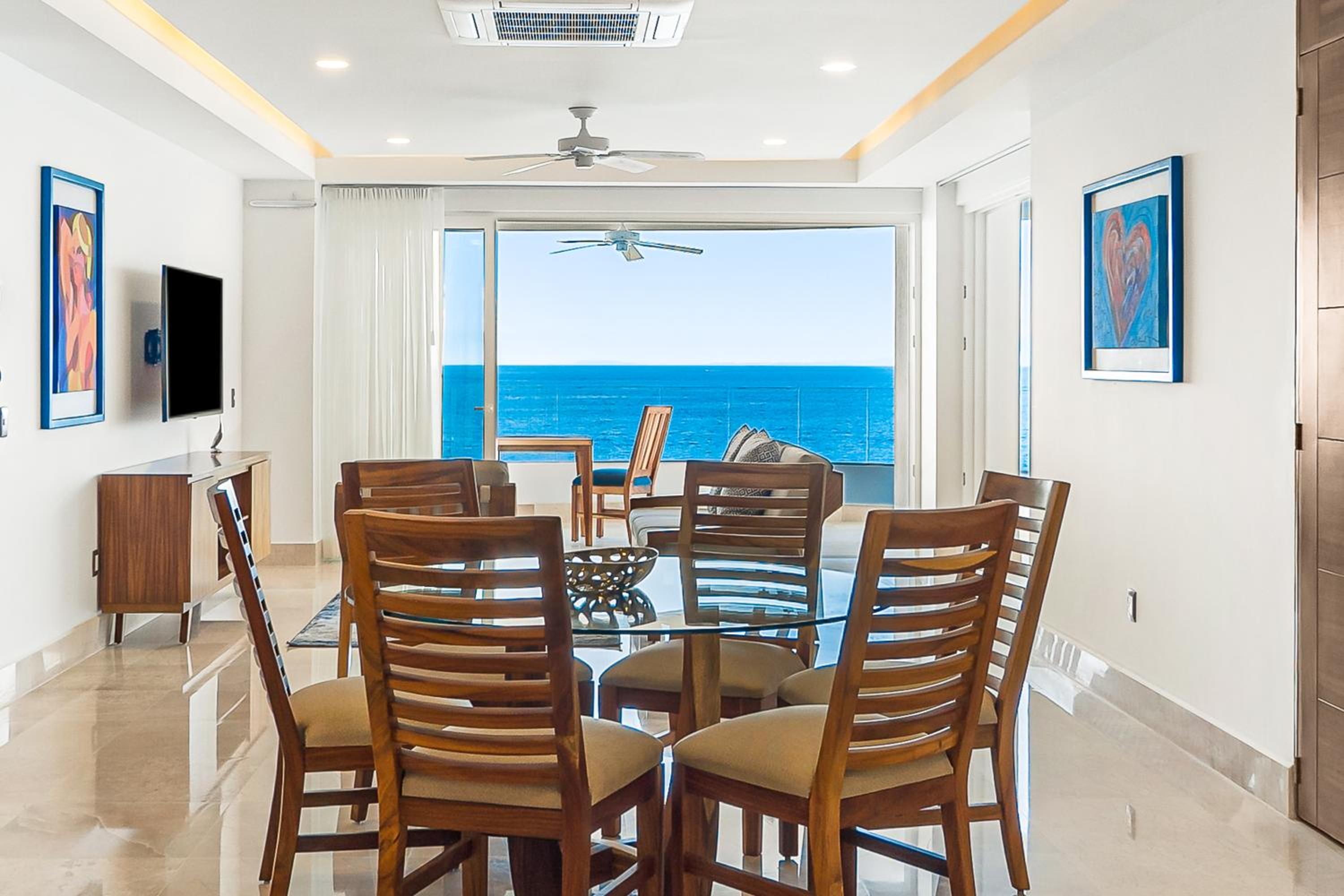 Blue Horizon 301 view 4