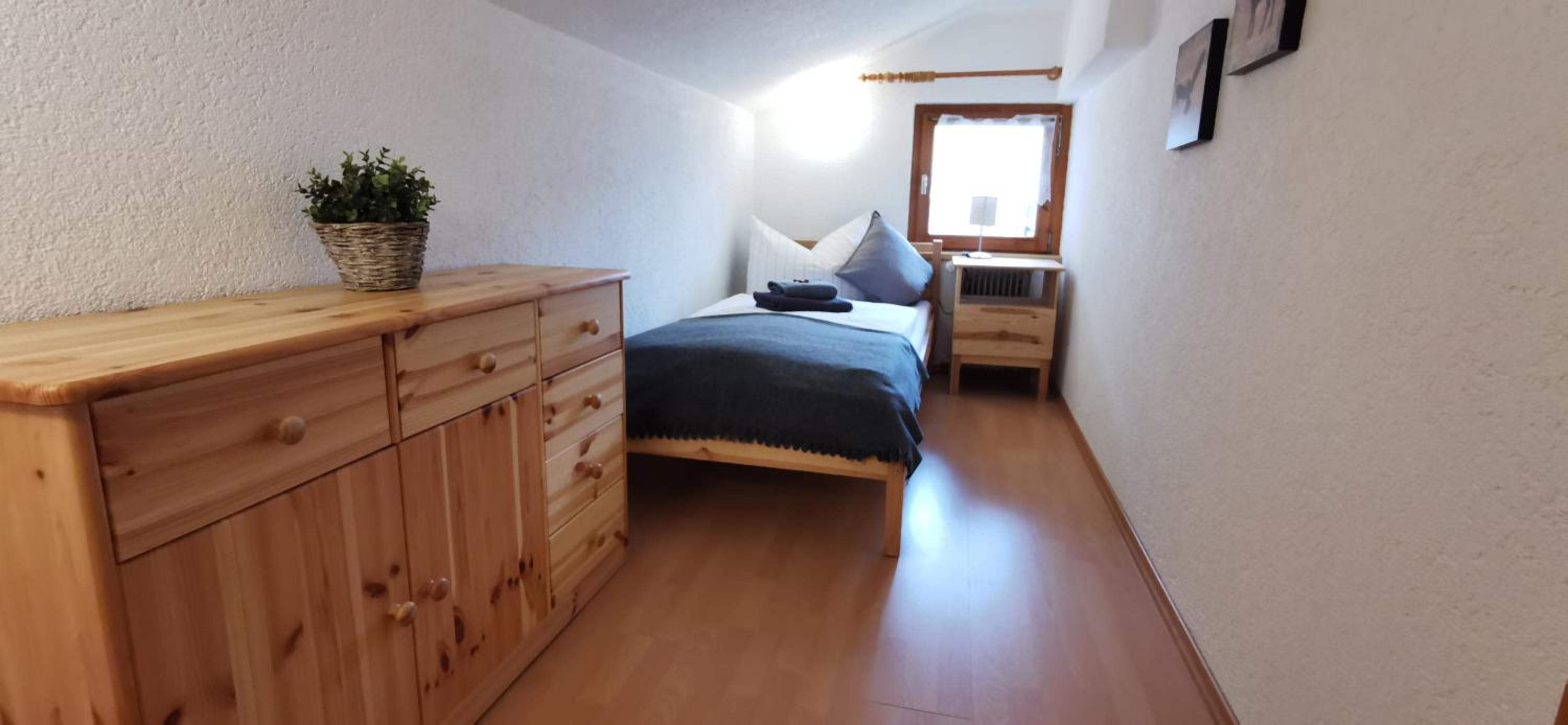 Haus Tisch