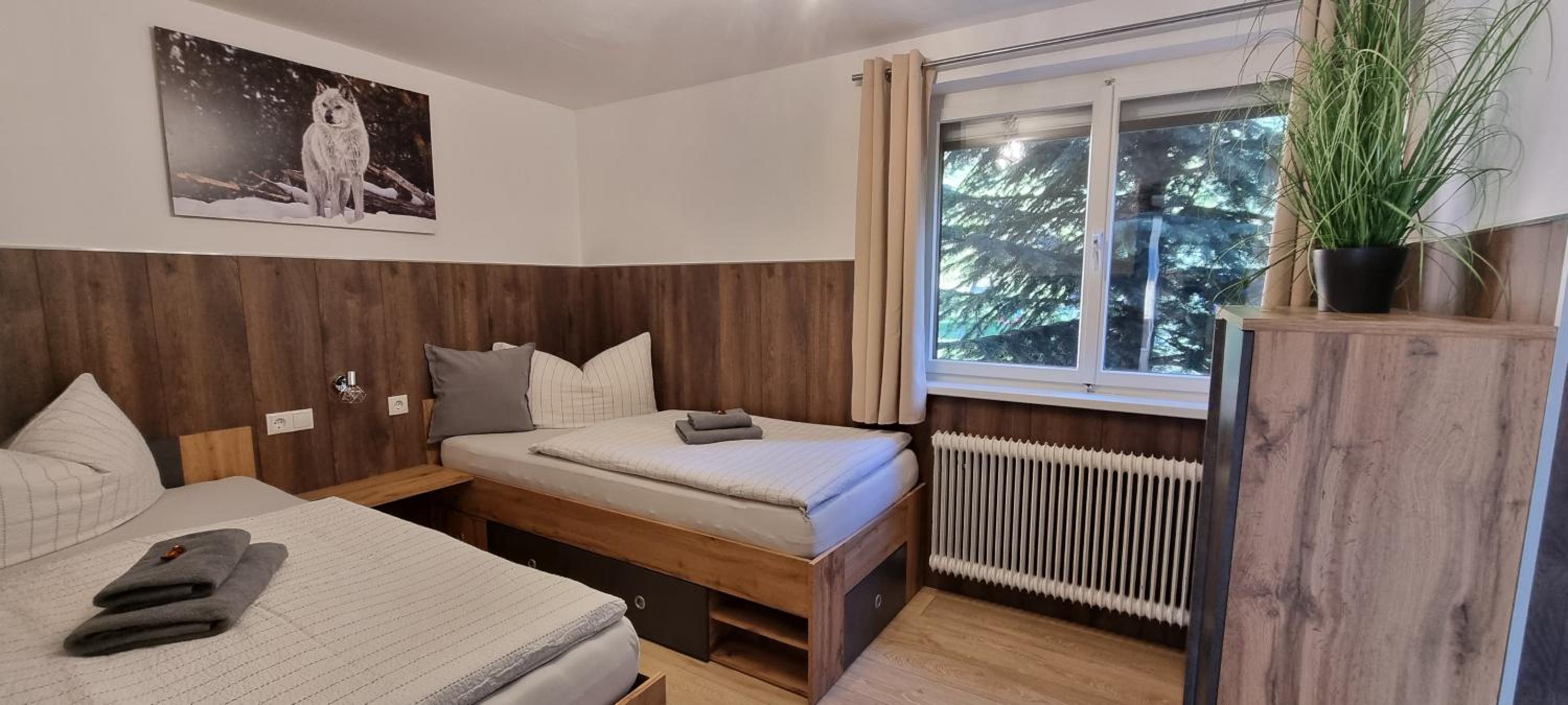 Haus Tisch