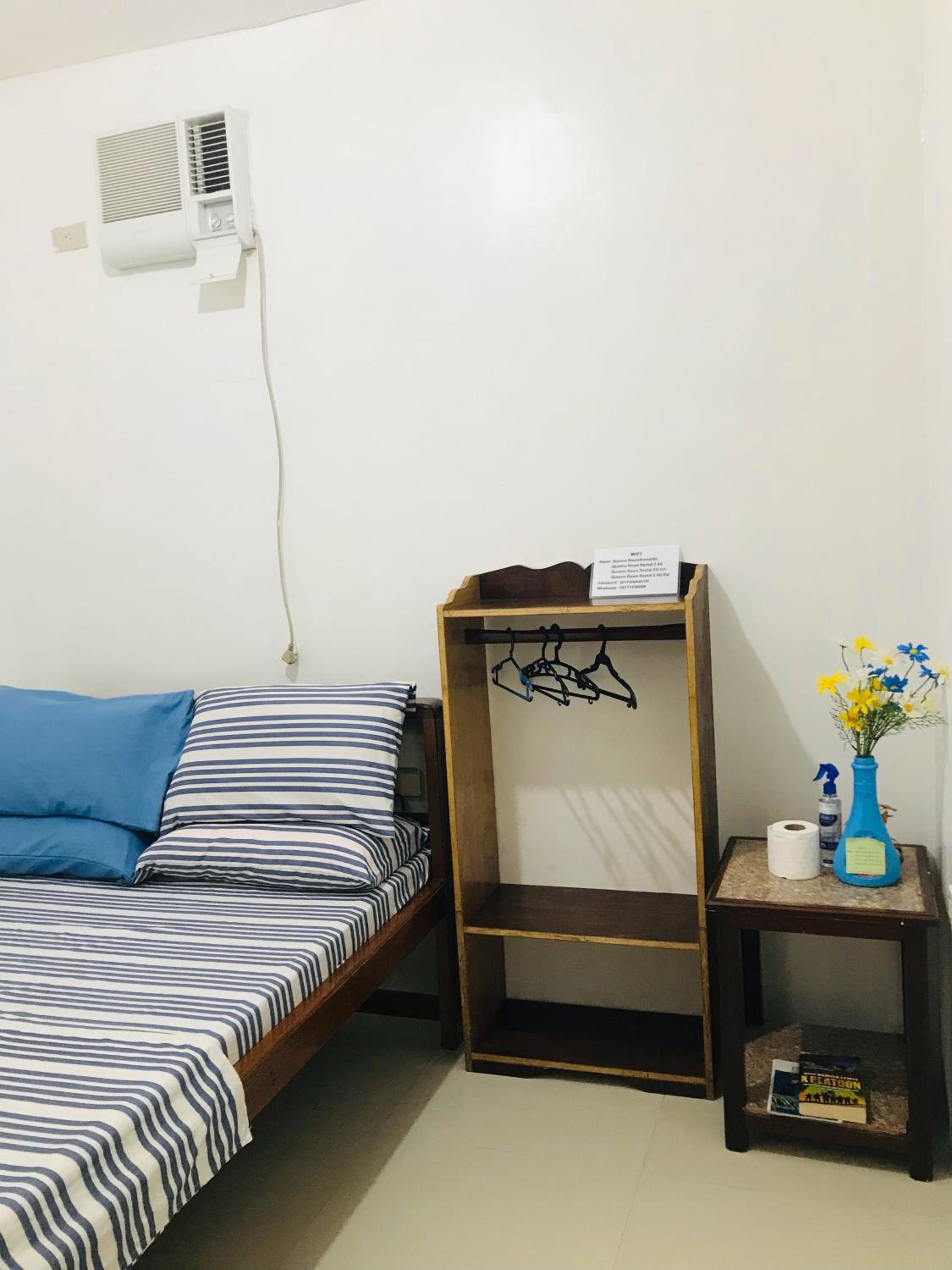 Queen's Room Rental 3 view 3