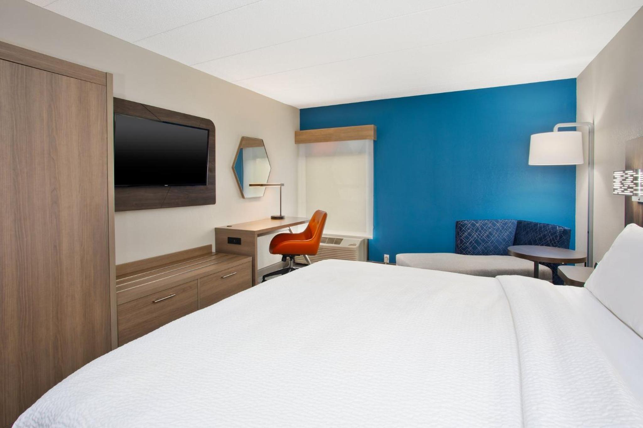 Dover Vacations - Holiday Inn Express Hotel  Suites Dover, an IHG Hotel - Property Image 1
