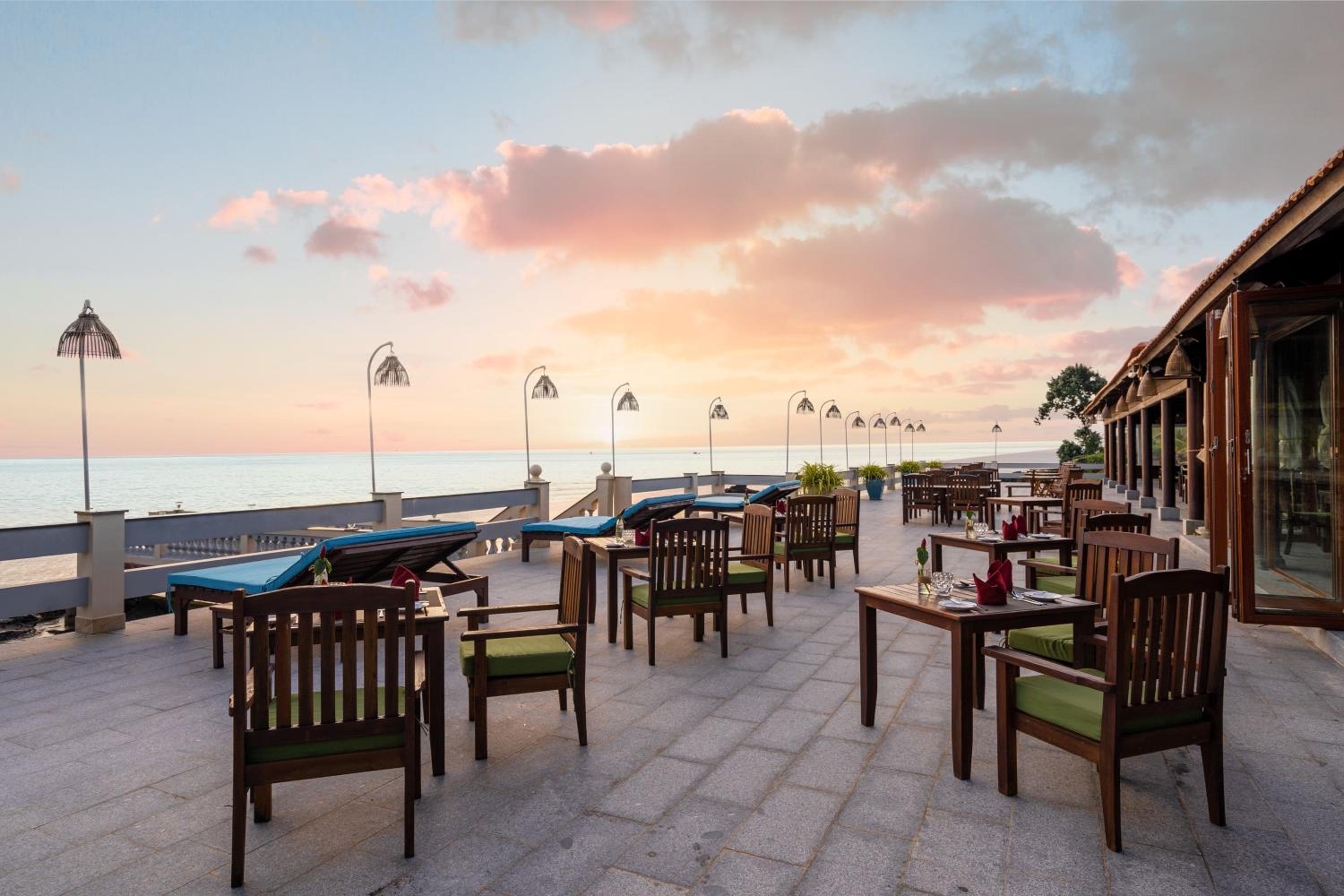 Sea Sense Resort