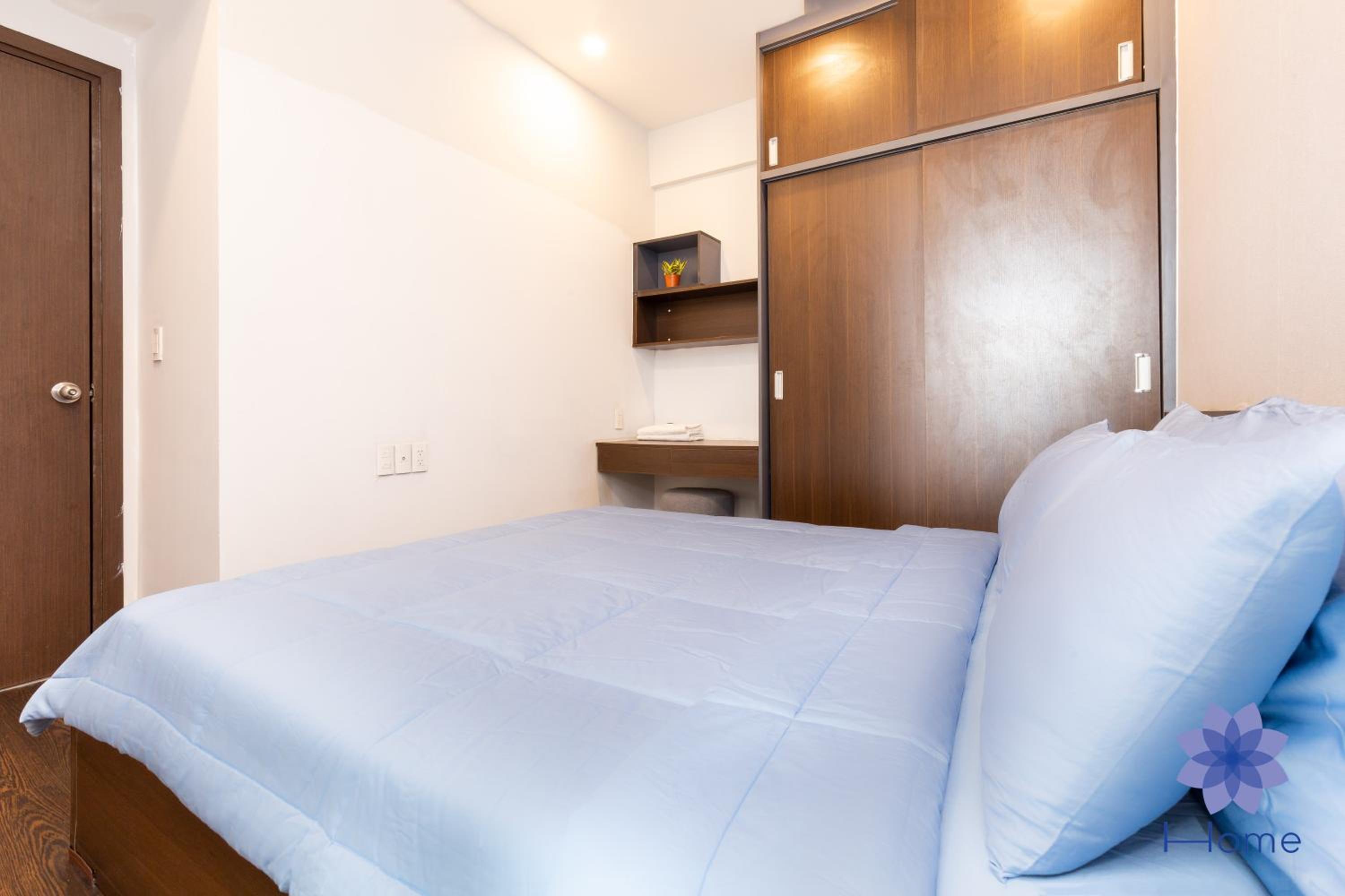 Home, Cosy&Luxury Apartment - 5mins to Airport, Free Pool&Gym, Airport Pick up Service