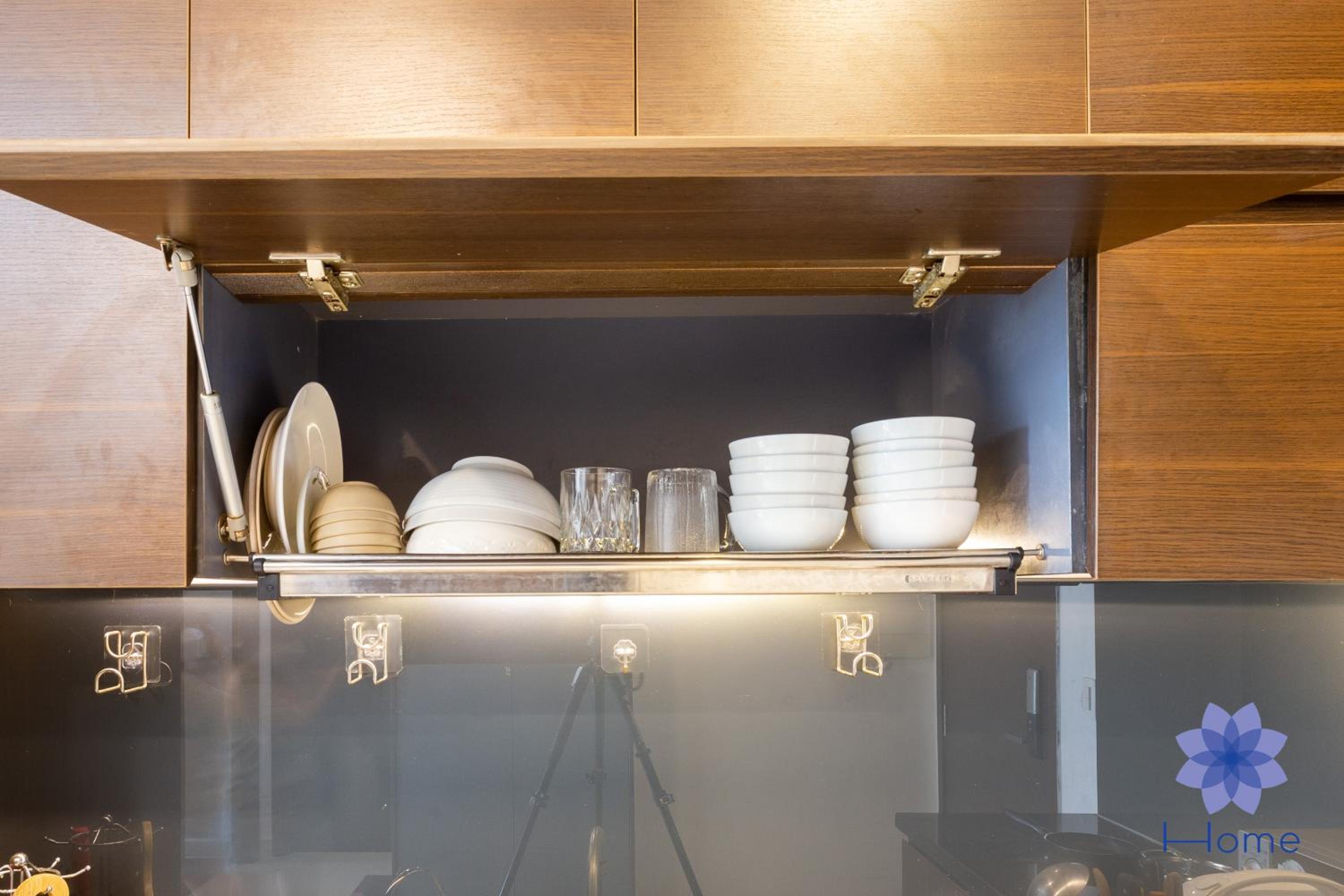 Home, Cosy&Luxury Apartment - 5mins to Airport, Free Pool&Gym, Airport Pick up Service