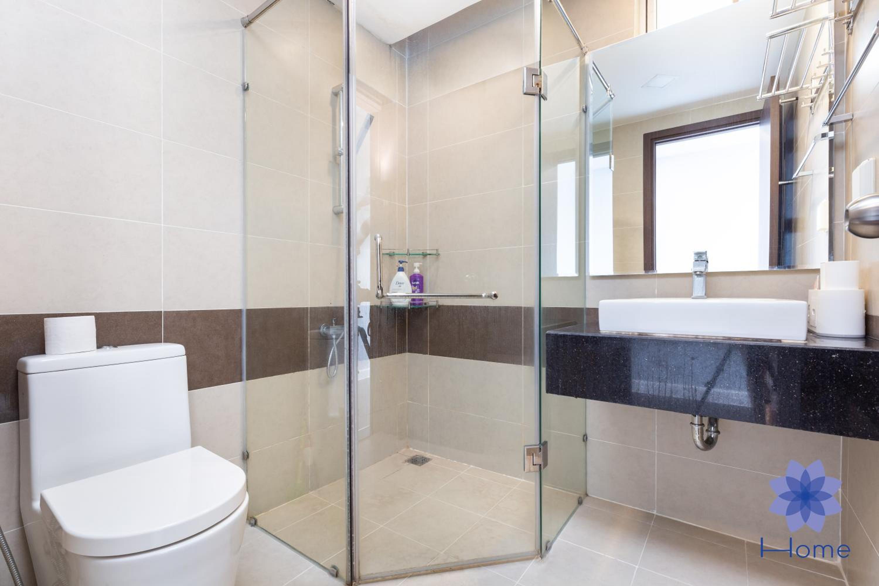 Home, Cosy&Luxury Apartment - 5mins to Airport, Free Pool&Gym, Airport Pick up Service
