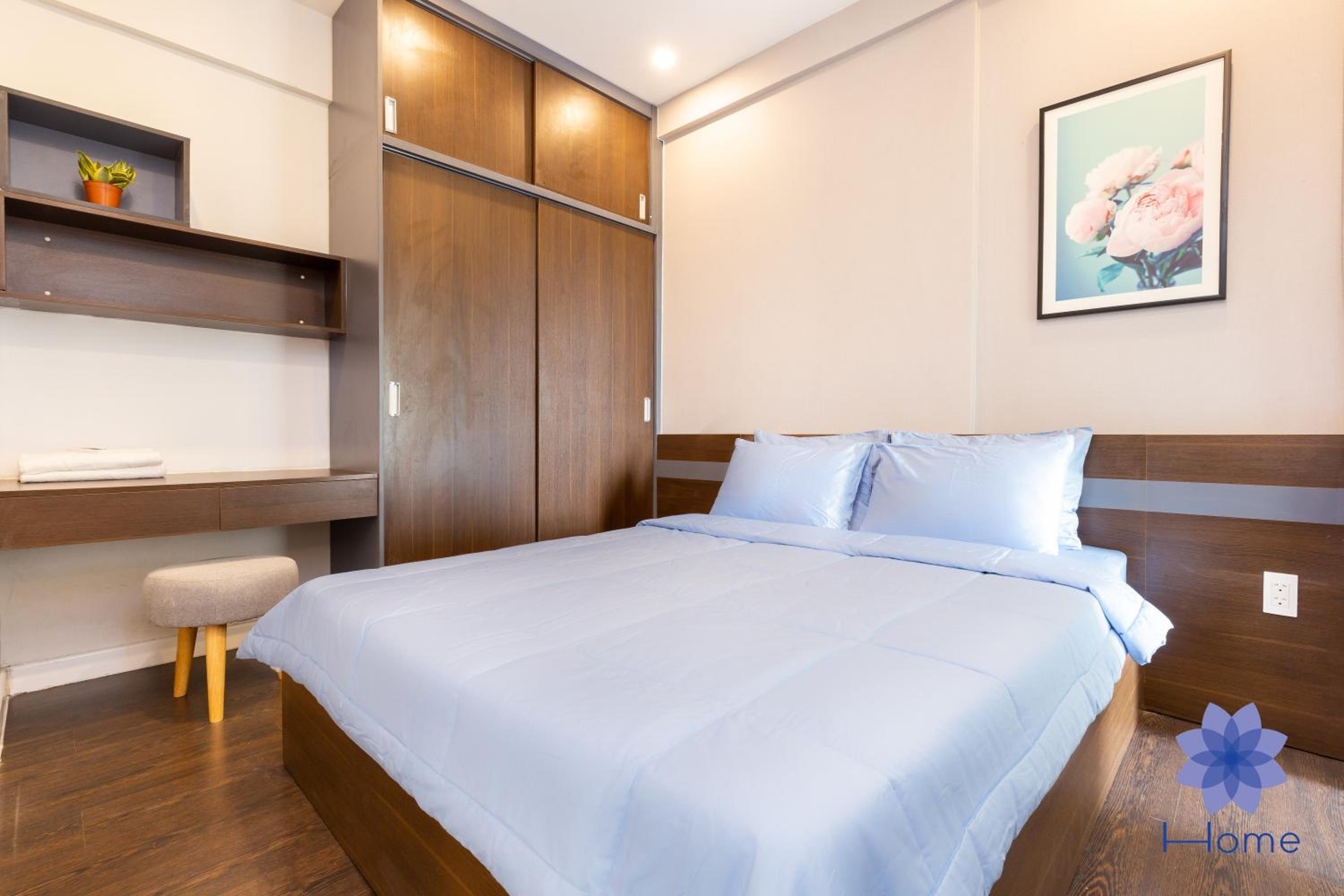 Home, Cosy&Luxury Apartment - 5mins to Airport, Free Pool&Gym, Airport Pick up Service