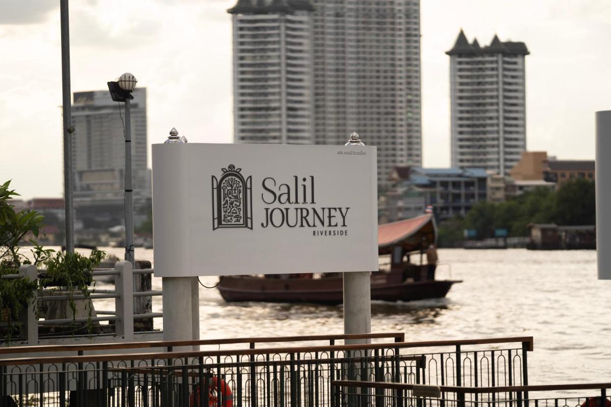 The Salil Hotel Riverside Bangkok 36