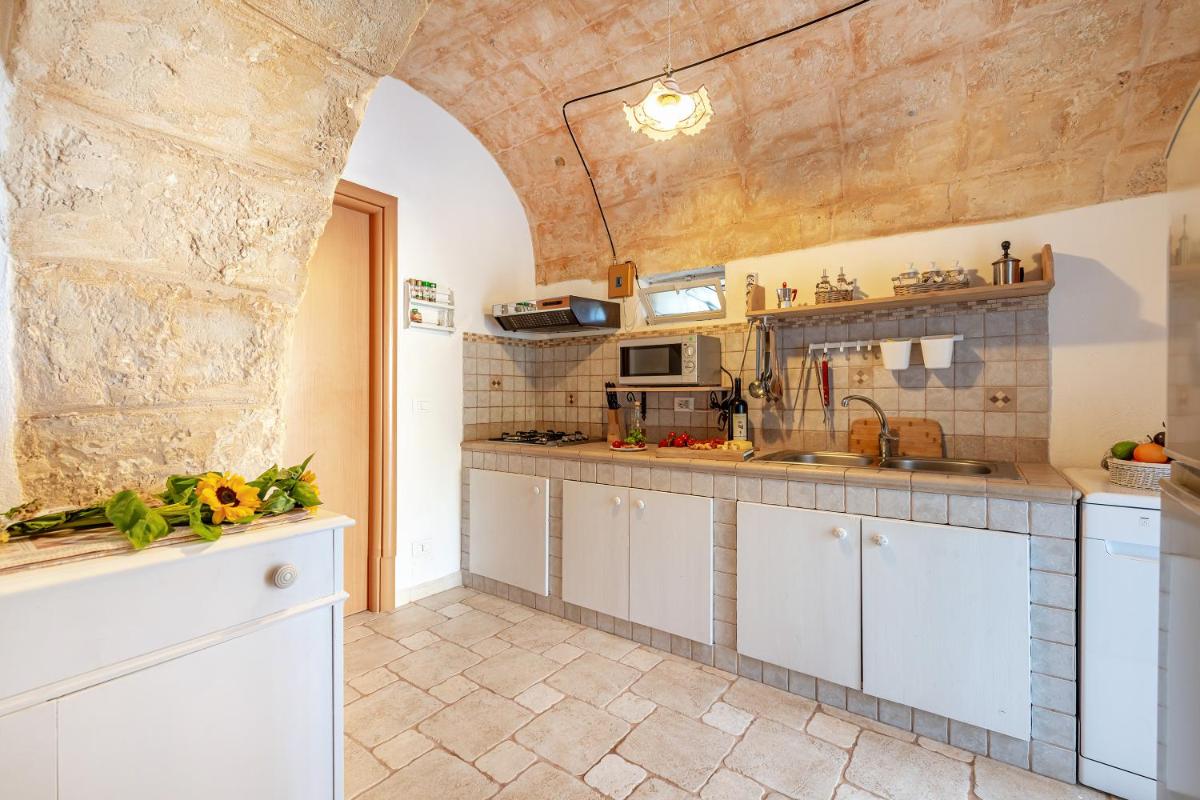 Trullo Delle Ginestre Private Pool - Happy Rentals view 5