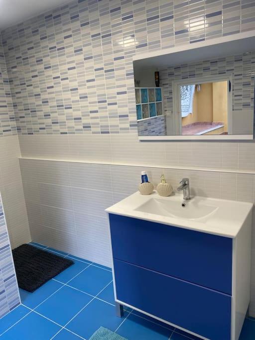 Encantador alojamiento con acceso a piscina compartida