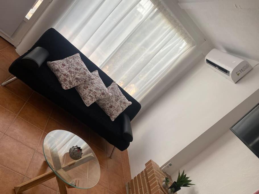 Encantador alojamiento con acceso a piscina compartida