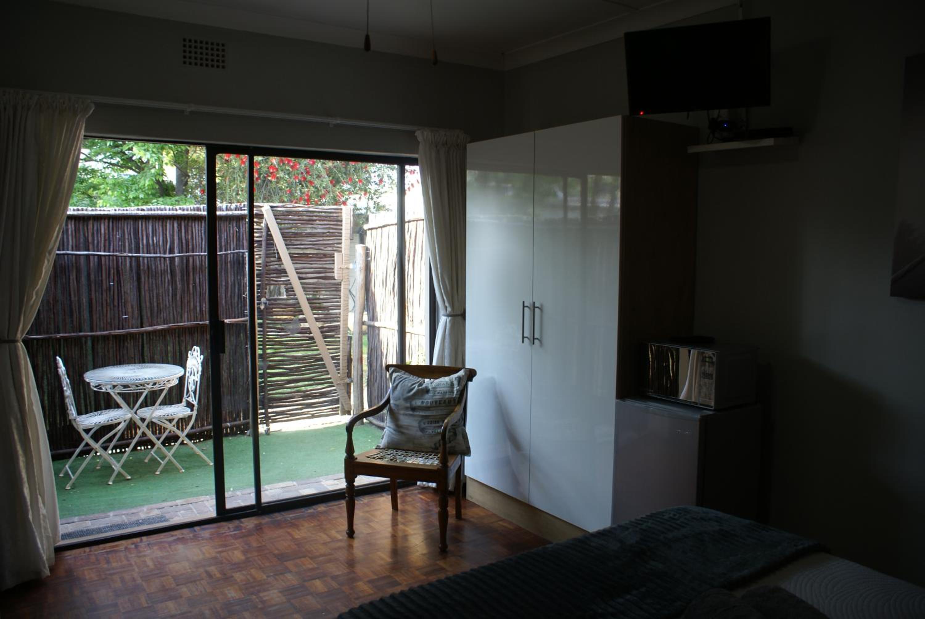 Photo 32