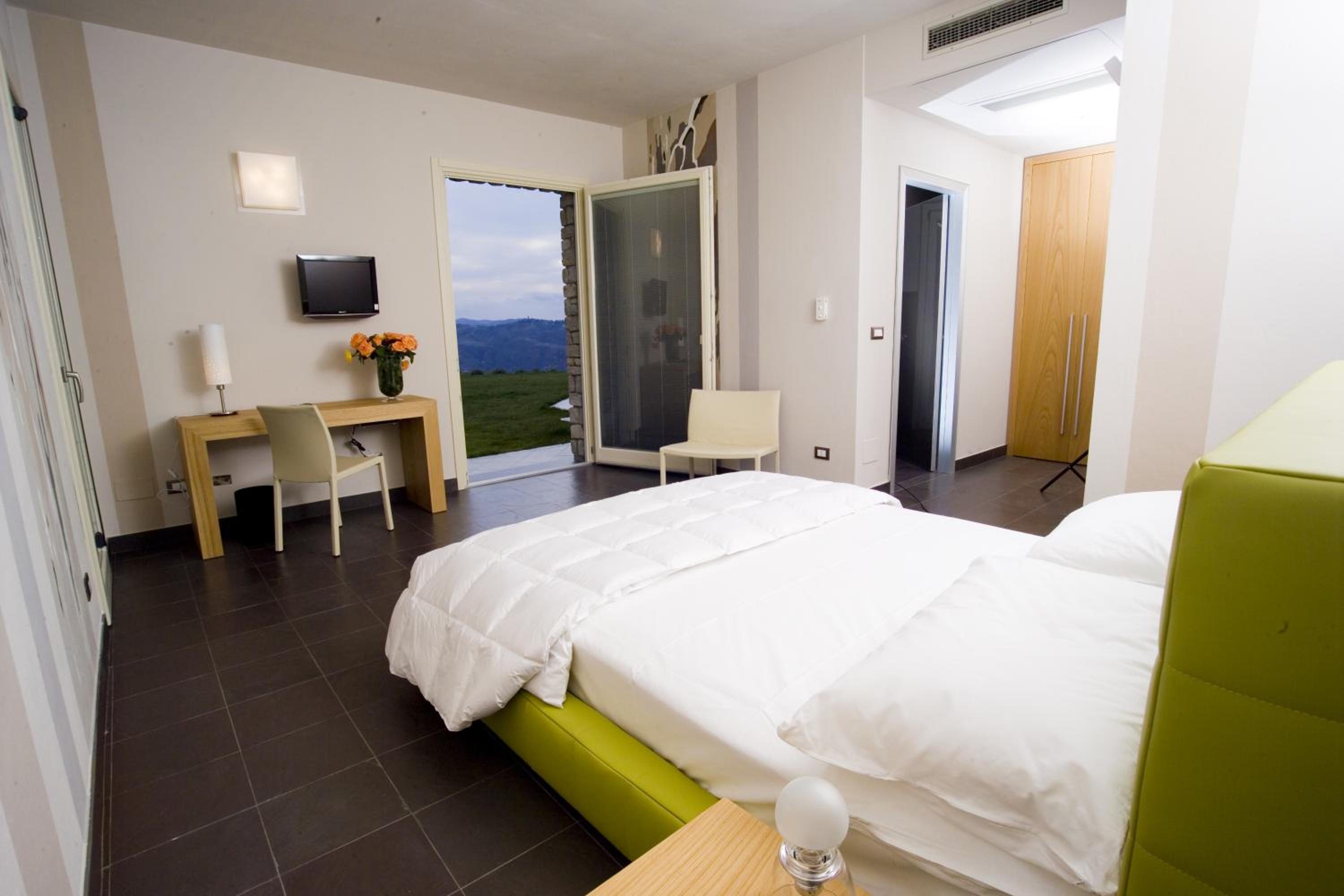Relais Borgo del Gallo view 4