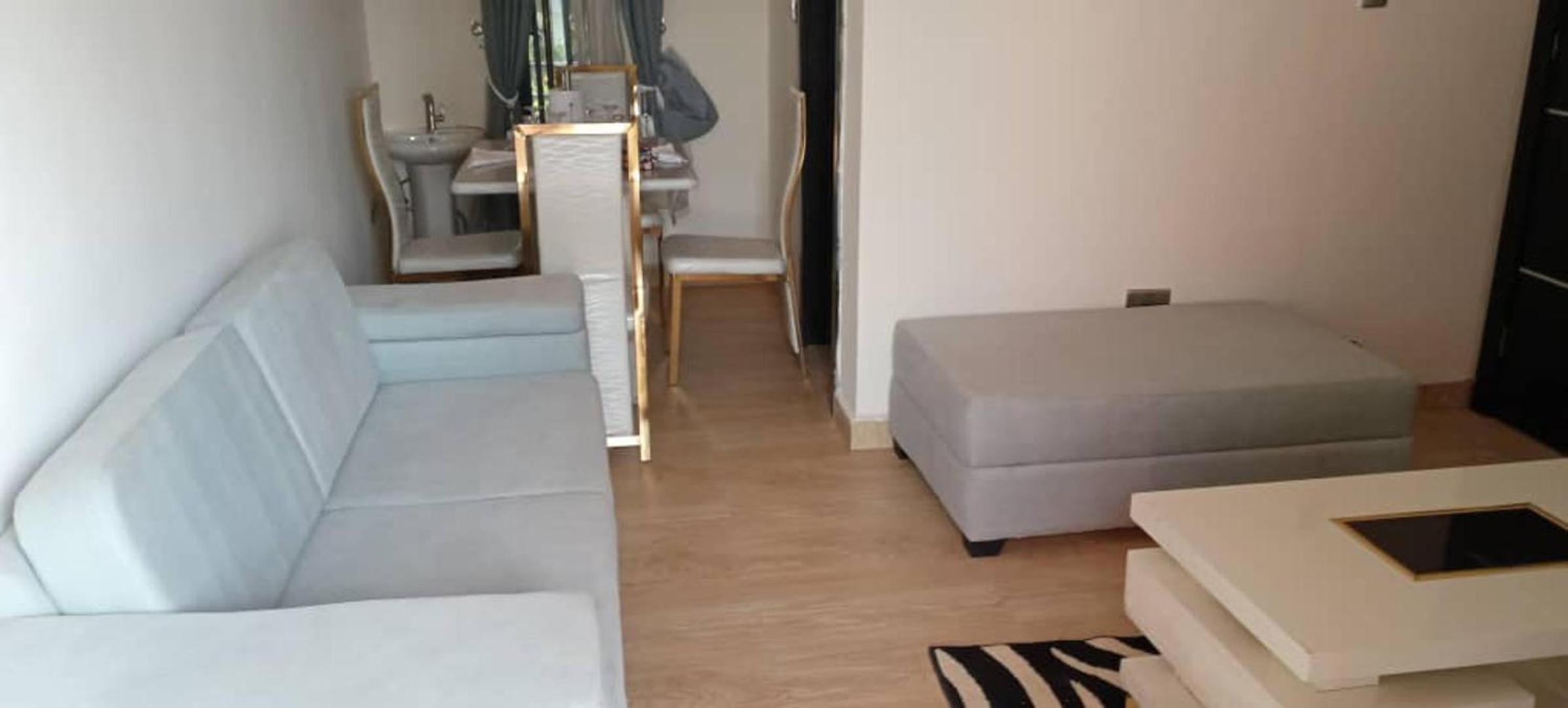 Apartment Sleeps 4 with Balcony and Parking