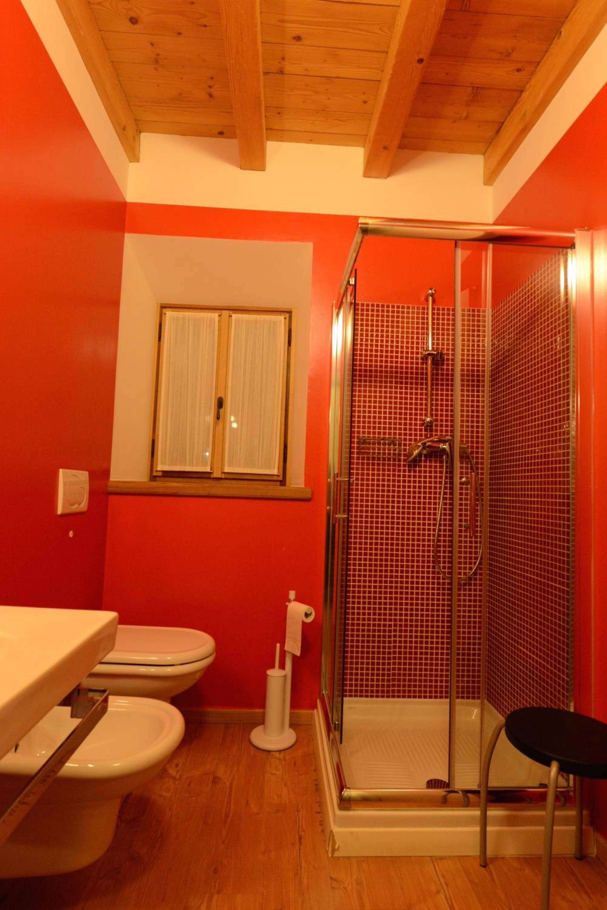 Photo 37