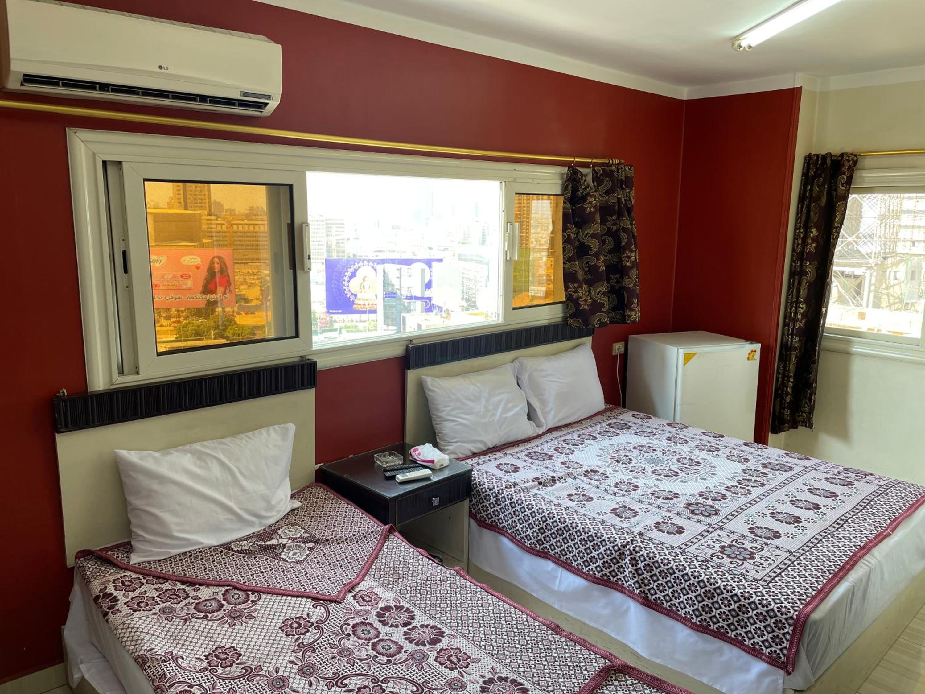 Isis Hostel 2