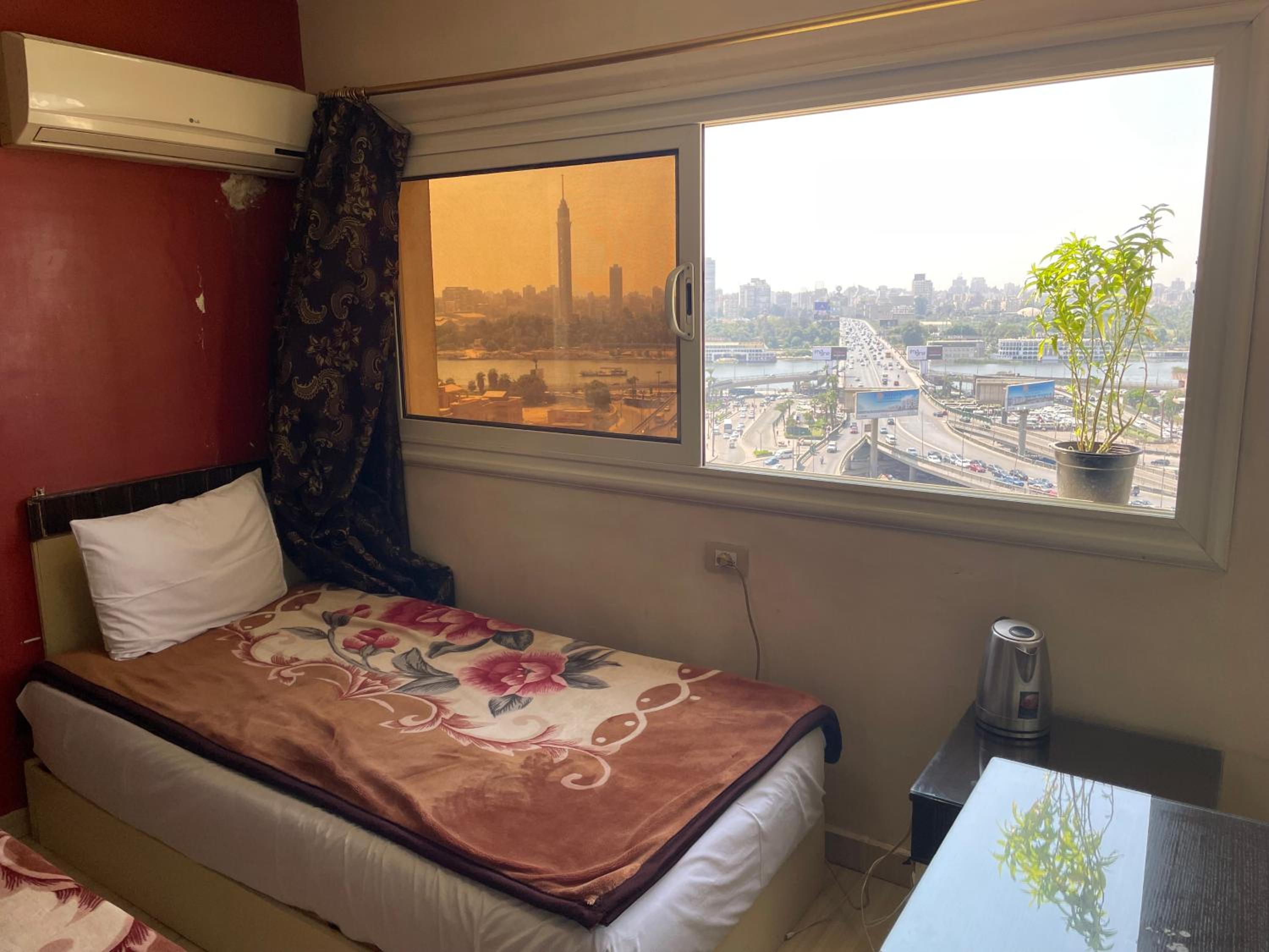 Isis Hostel 2