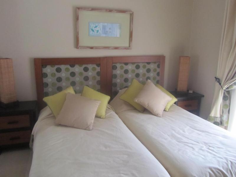 Stunning 3 bed villa with pool- Golf Beach