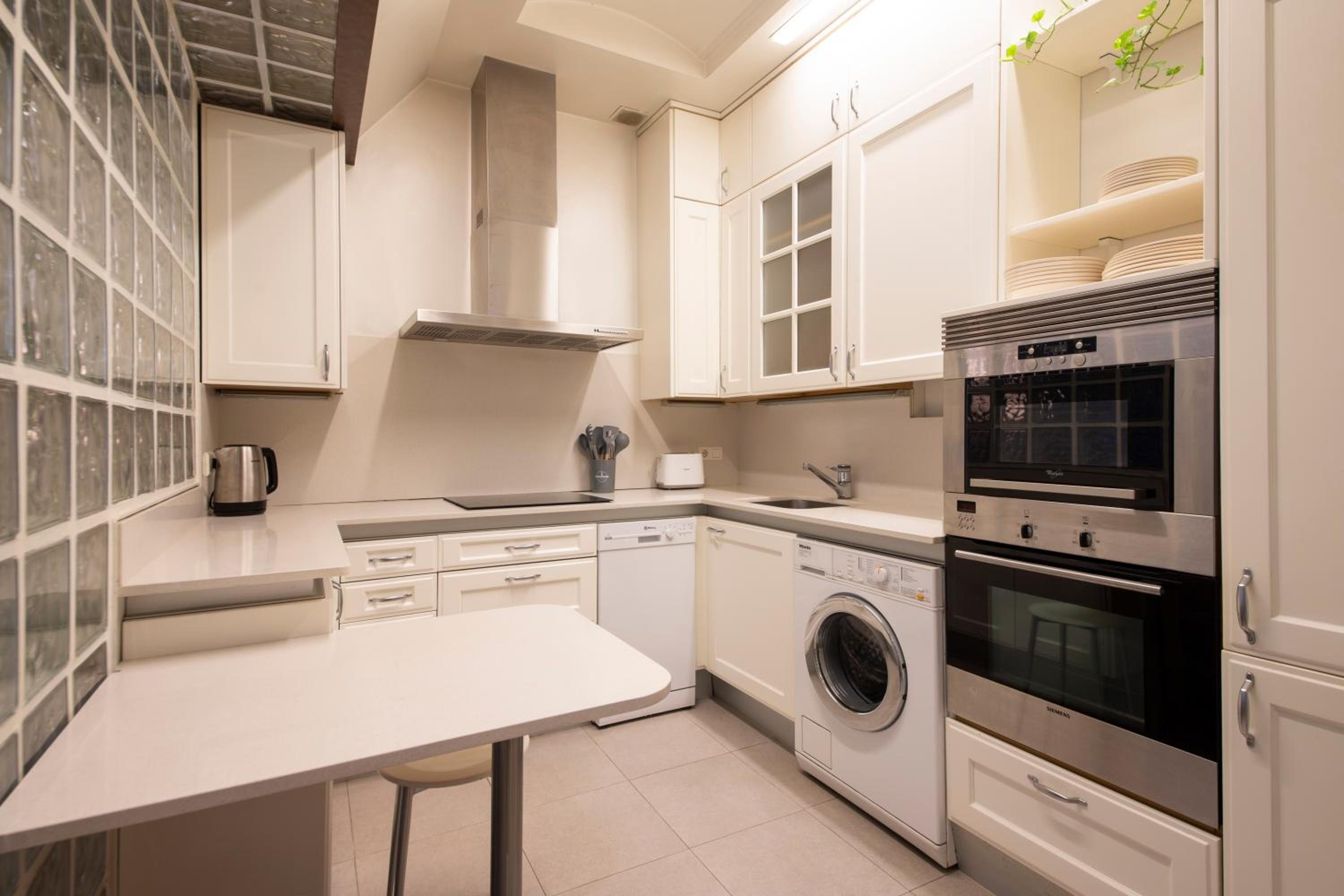 Charming Central Getaway