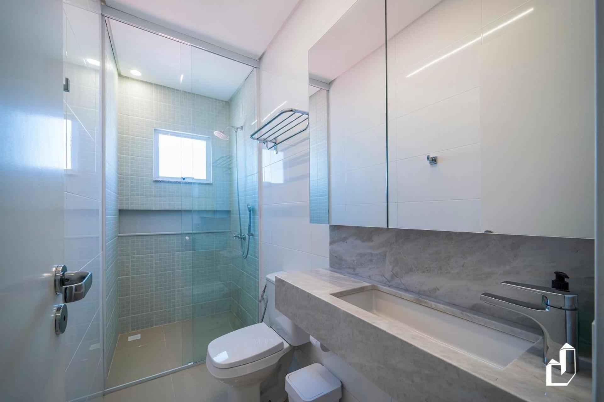 Cobertura duplex com vista para o mar e jacuzzi