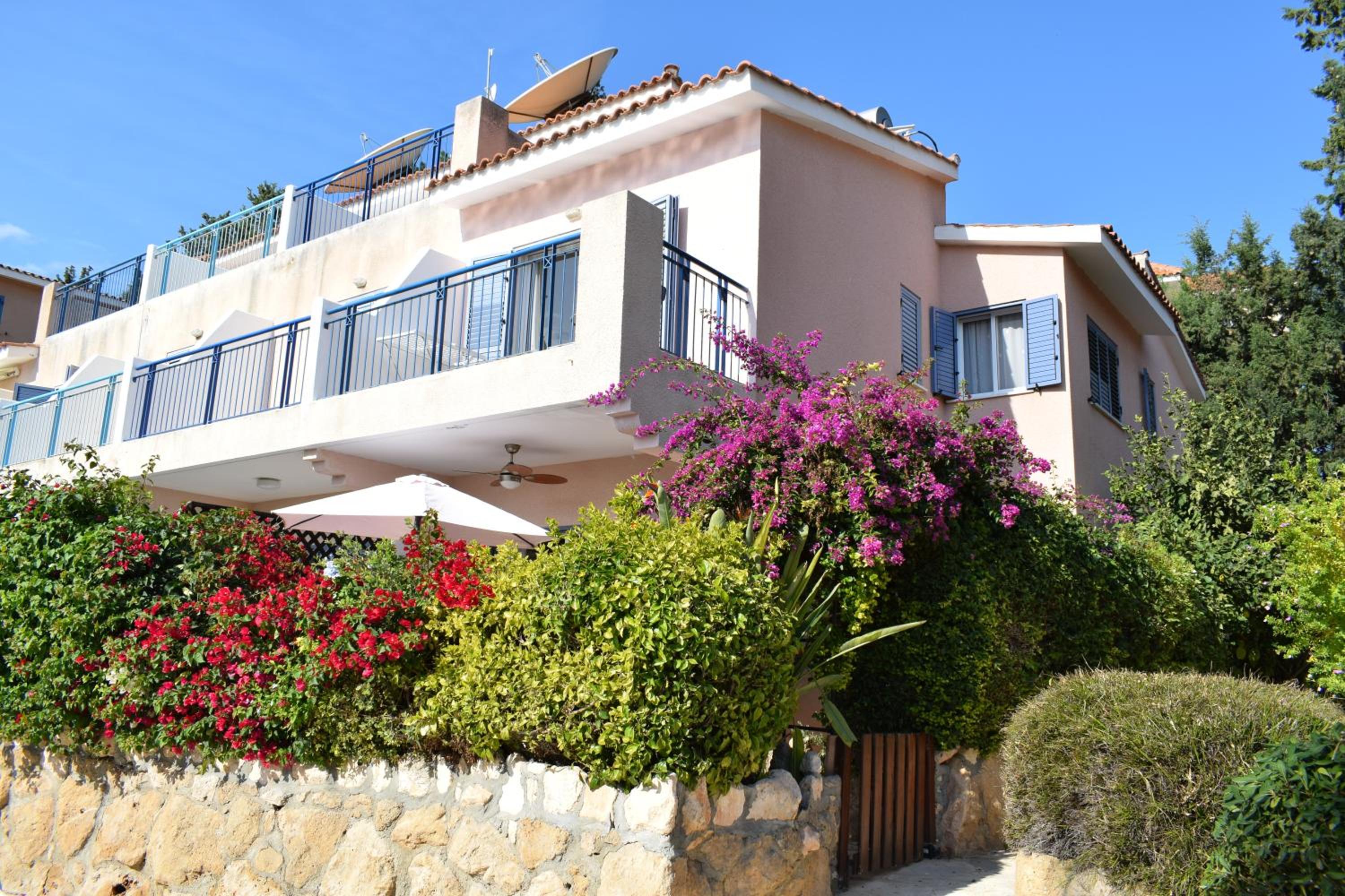 Townhouse in Paradise Gardens view 5