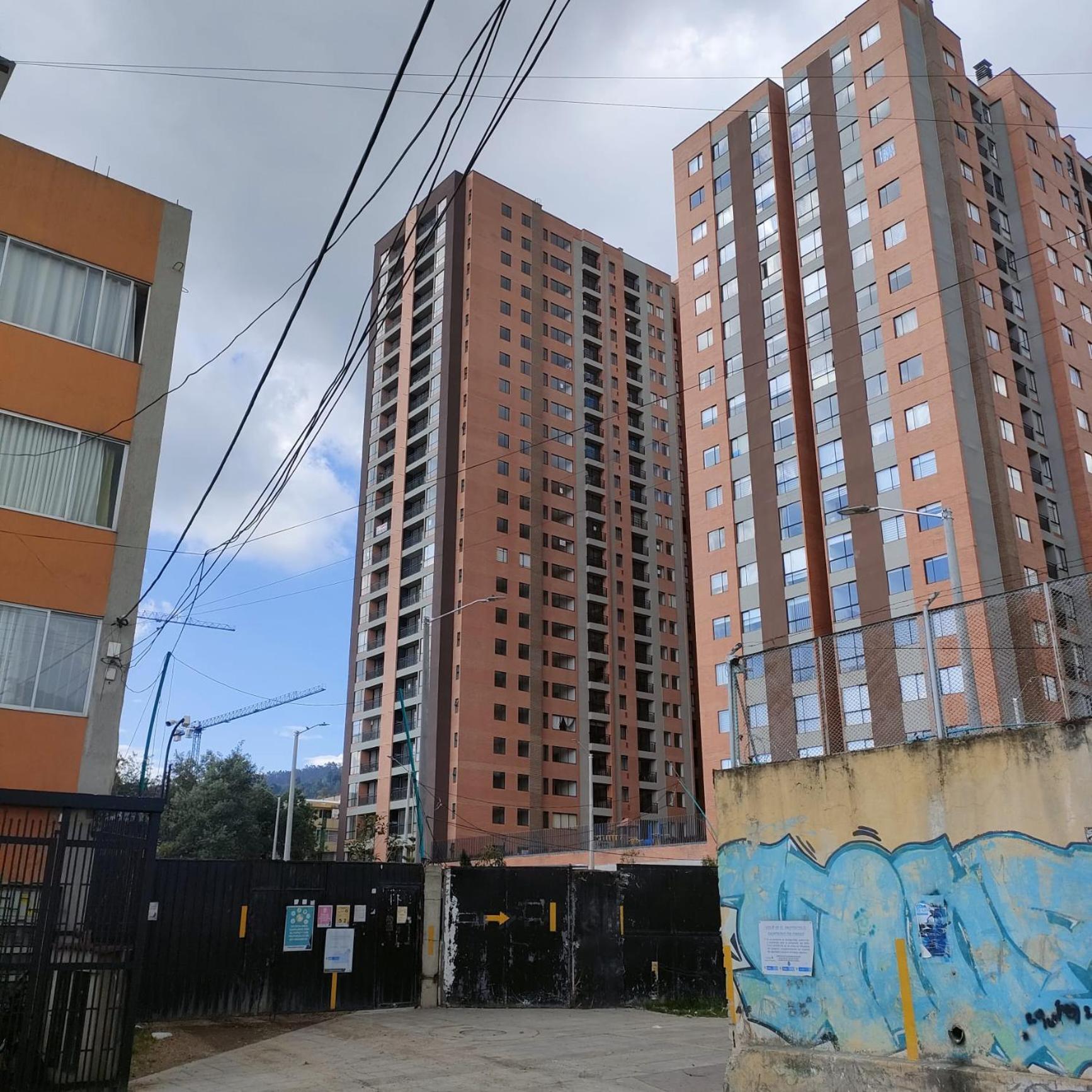 Apartamento en zona norte bogota view 3