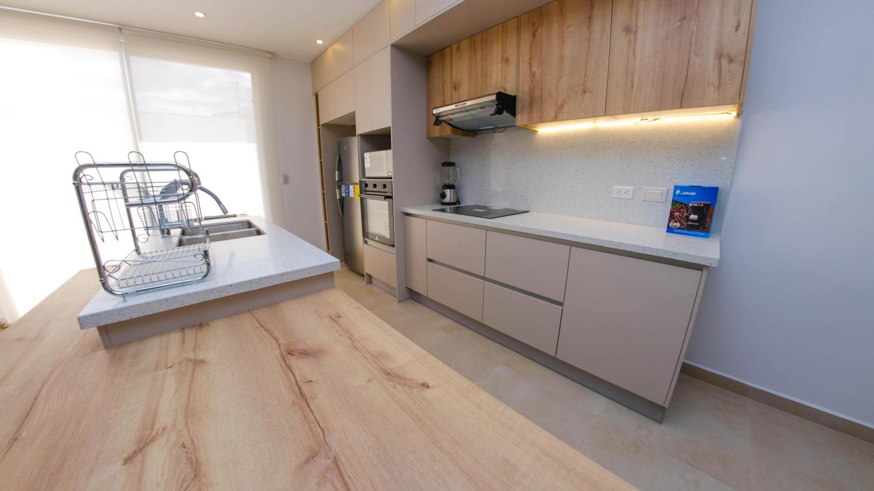 Beautiful LOFT in front of Wyndham Hotel view 3