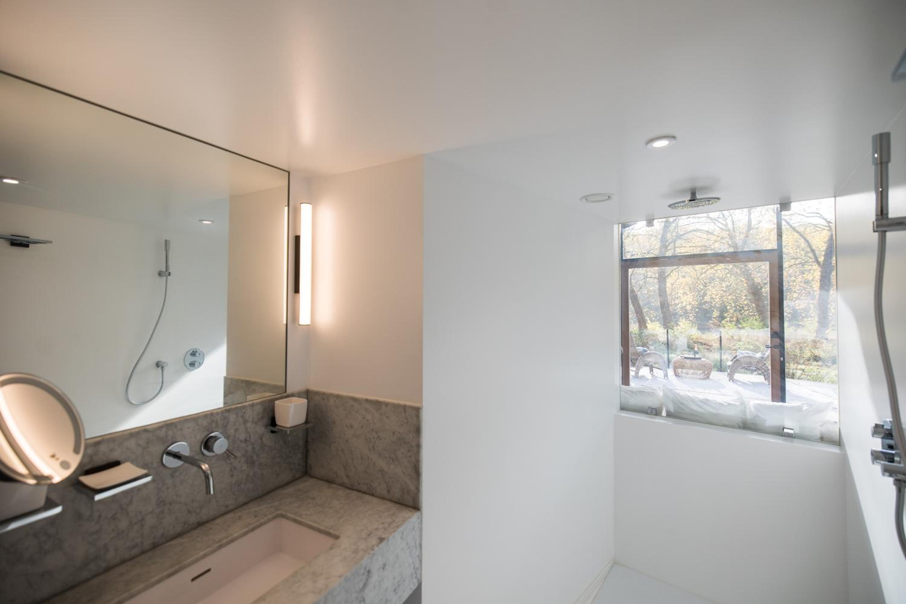 Room8 luxury glamping