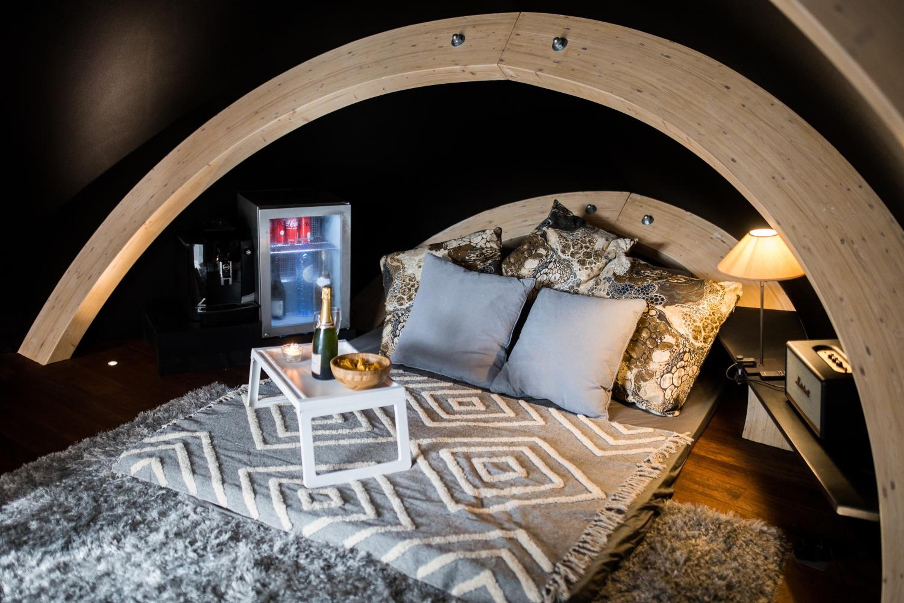Room8 luxury glamping