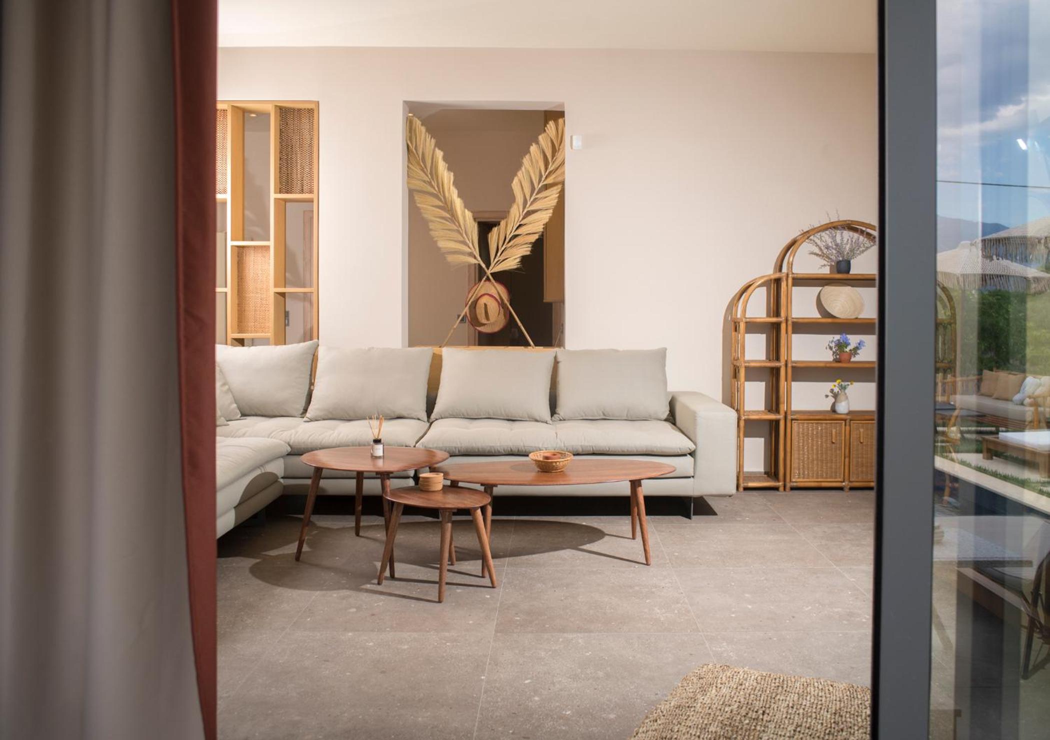 Elaia Grove view 4