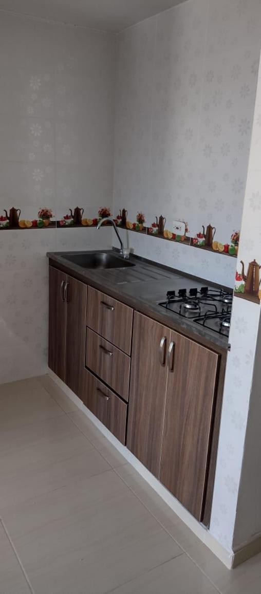 Cómodo Apartamento, Hacienda Peñaliza - Ricaurte