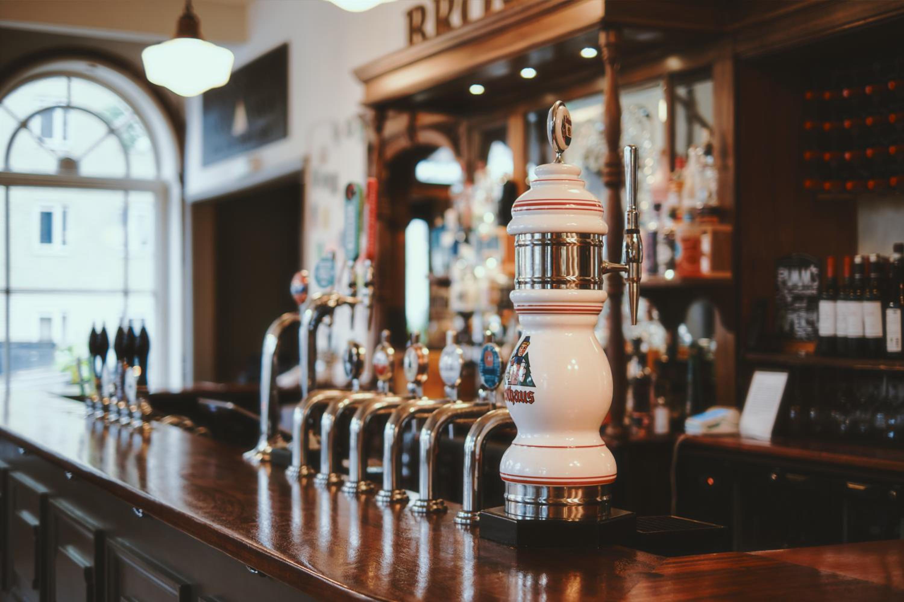 bar