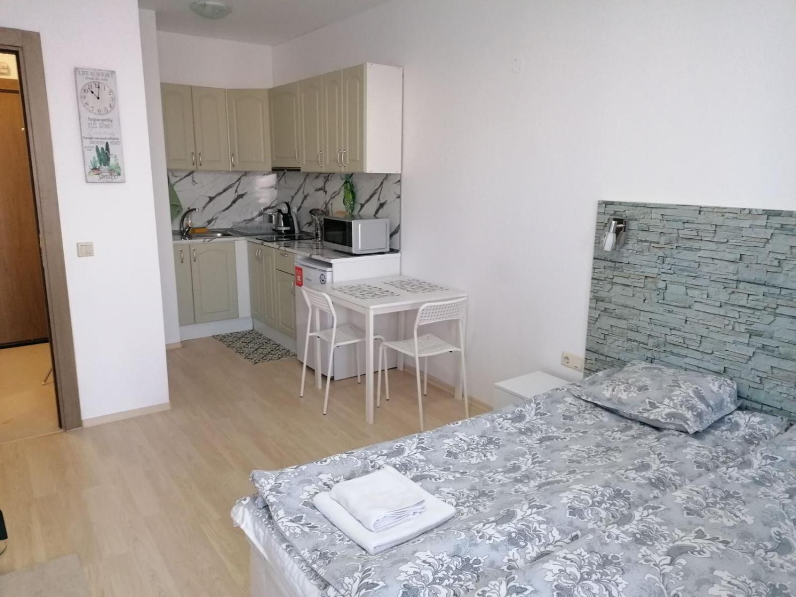 Photo 54