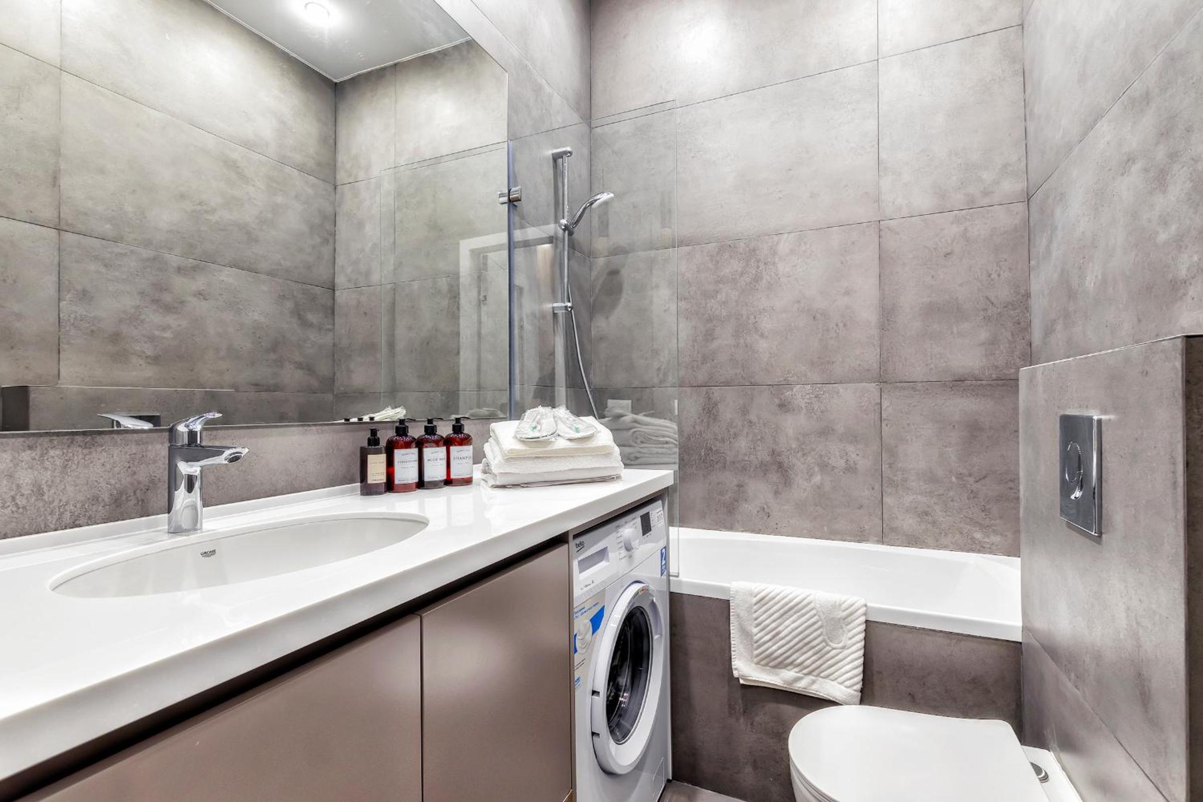 Aura Business class apartment view 3