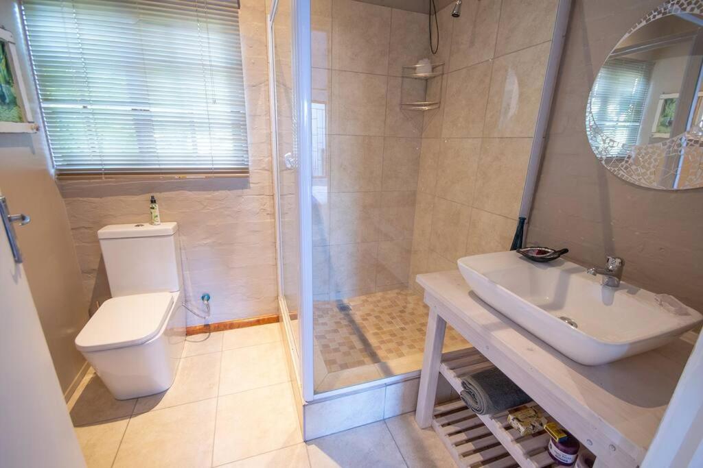 139 Longships - Self Catering Flatlet view 3