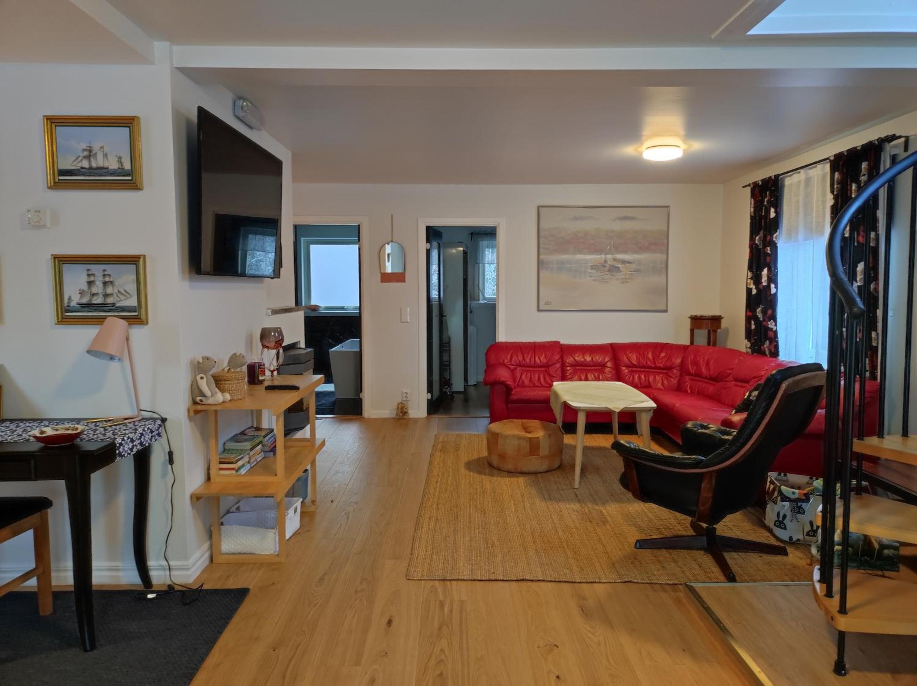 Feel like home - Sweden view 4