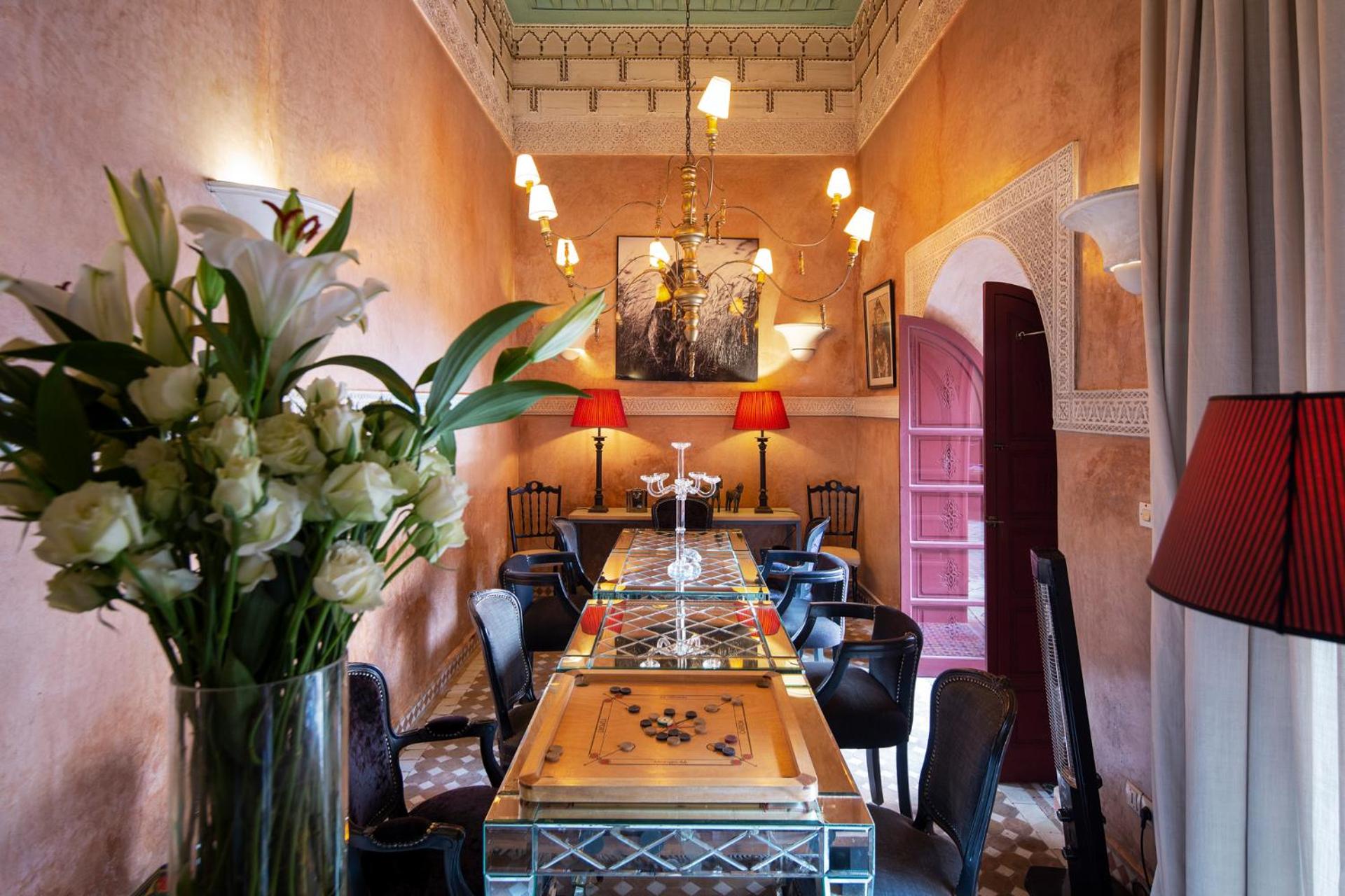 dining