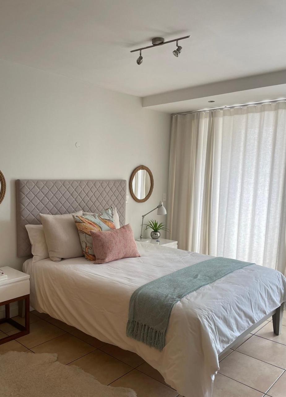 Hibernian Gem - Studio Apartment in Strand view 4