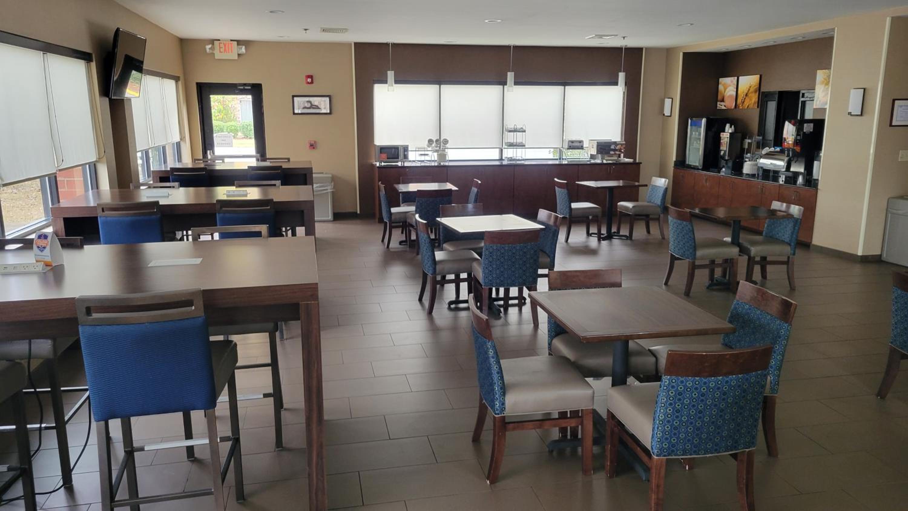 Macon Vacations - Comfort Suites - Property Image 27