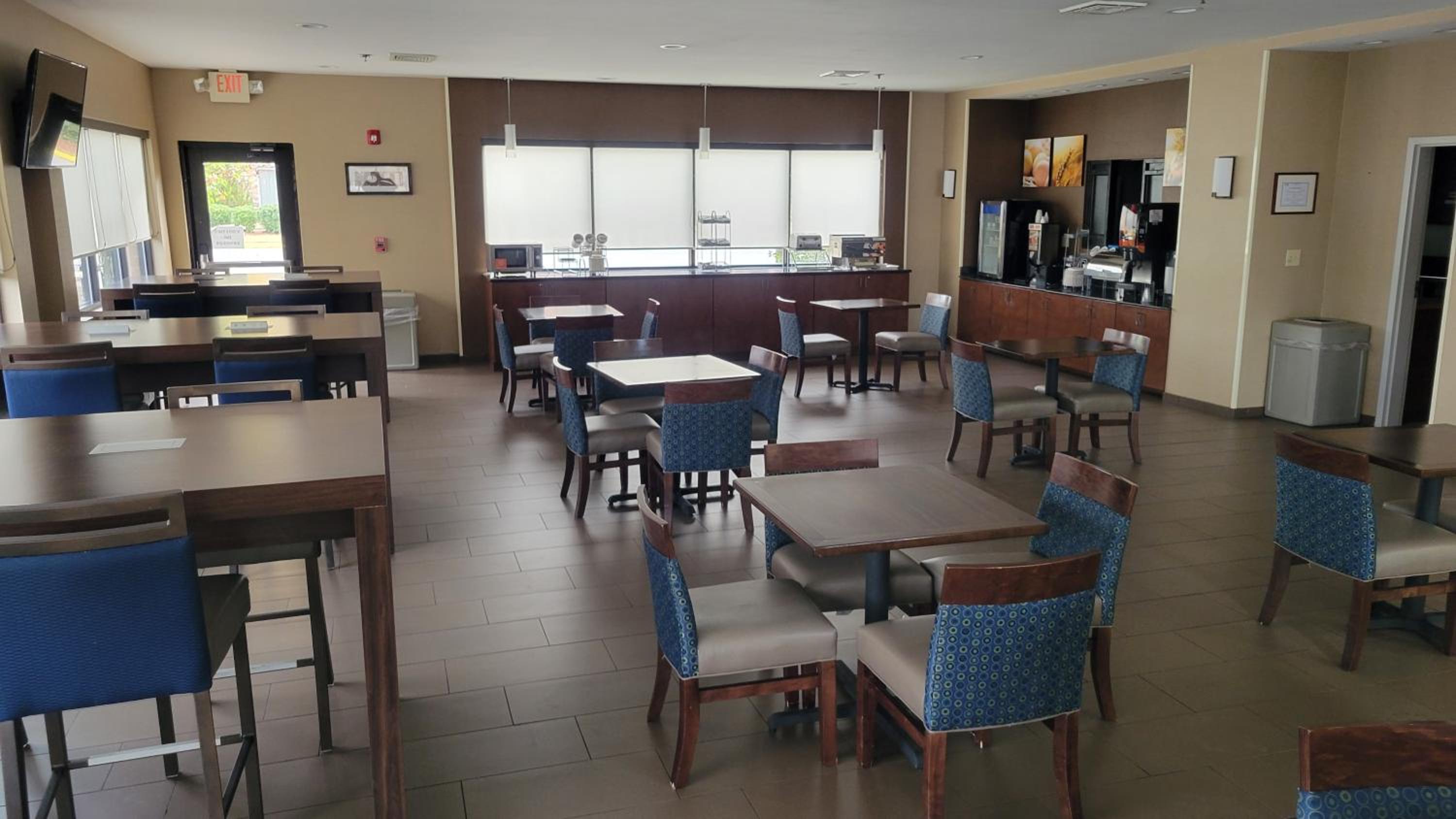 Macon Vacations - Comfort Suites - Property Image 28
