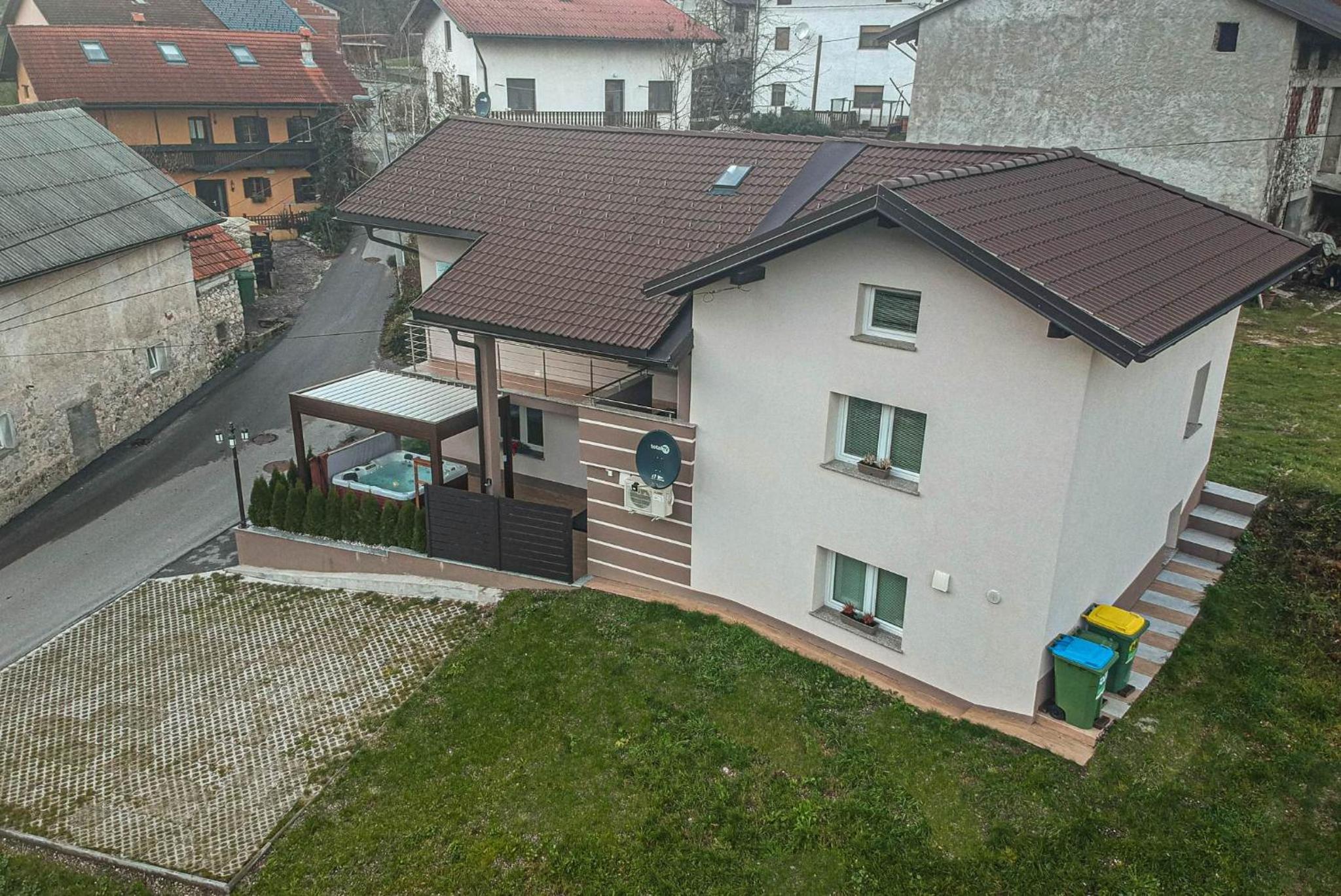 Hiša Bohinc z wellnessom