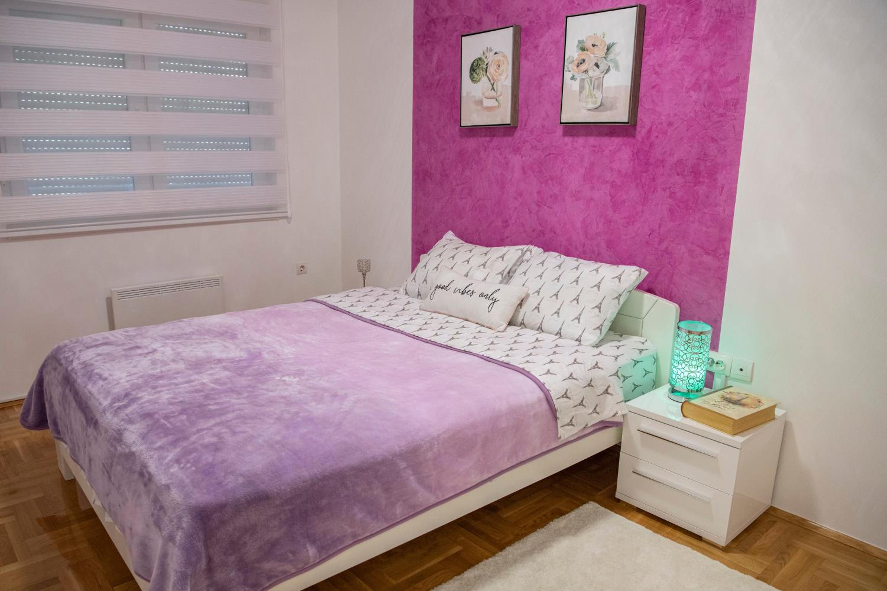 Apartment Queen 2