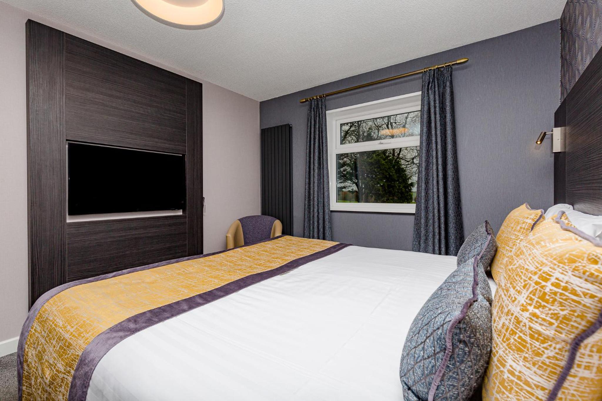 The Melbreak Hotel